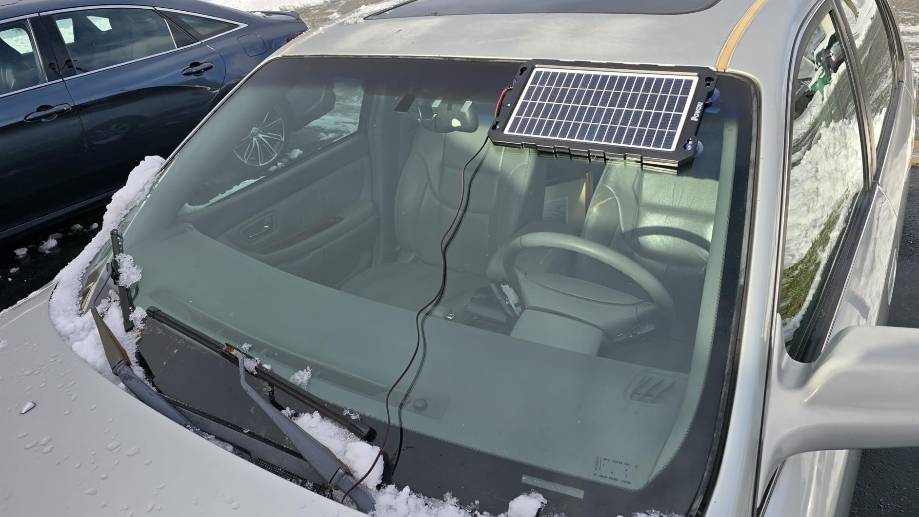 POWOXI Upgraded 7.5W-Solar-Battery-Trickle-Charger-Maintainer-12V Portable Waterproof Solar Panel Trickle Charging Kit for Car, Automotive, Motorcycle, Boat, Marine, RV, Trailer, Snowmobile customer photo 2