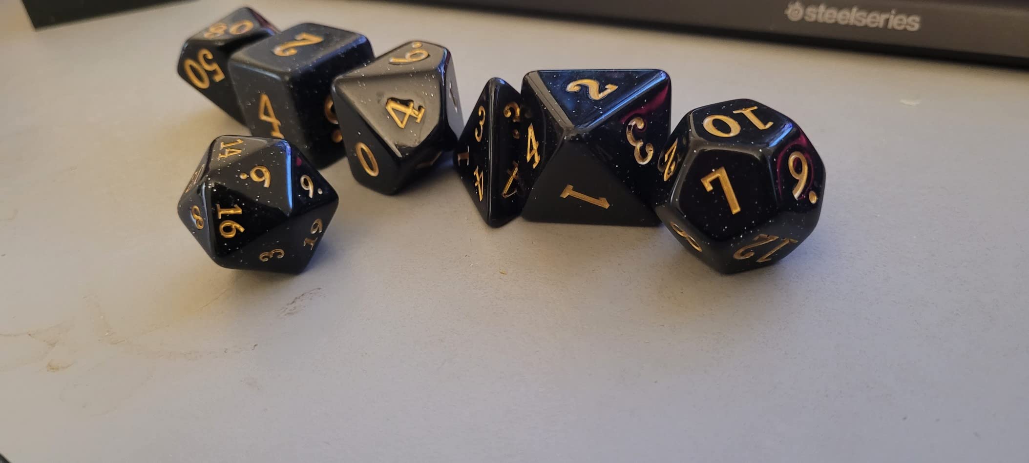 Wiz Dice Titan Dice - Polyhedral Large Dice Set for Tabletop RPG with Wooden Dice Box customer photo 1