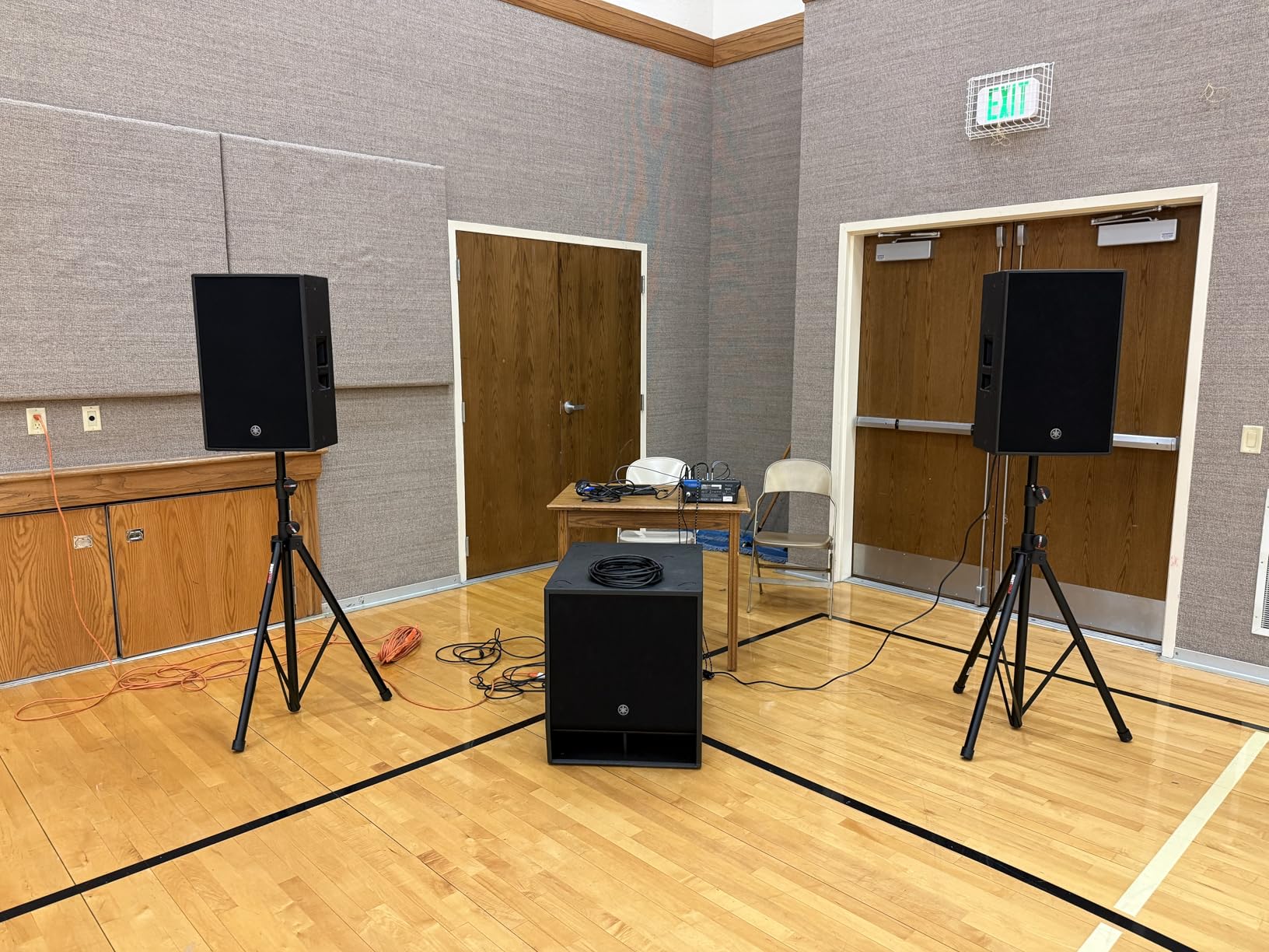 Yamaha DZR12 12 Inch 2000-Watt Powered Speaker customer photo 1