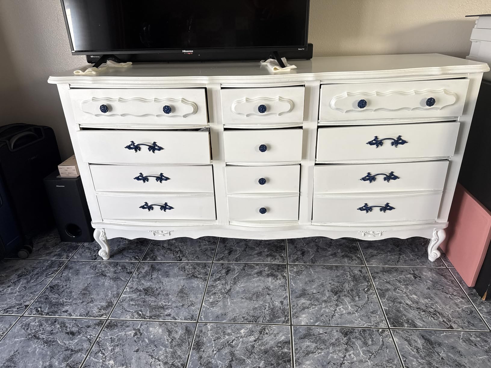 CC550109A-01 Cabinet Coat Enamel, Satin Sheen Paint, White, 128 Fl Oz customer photo 2