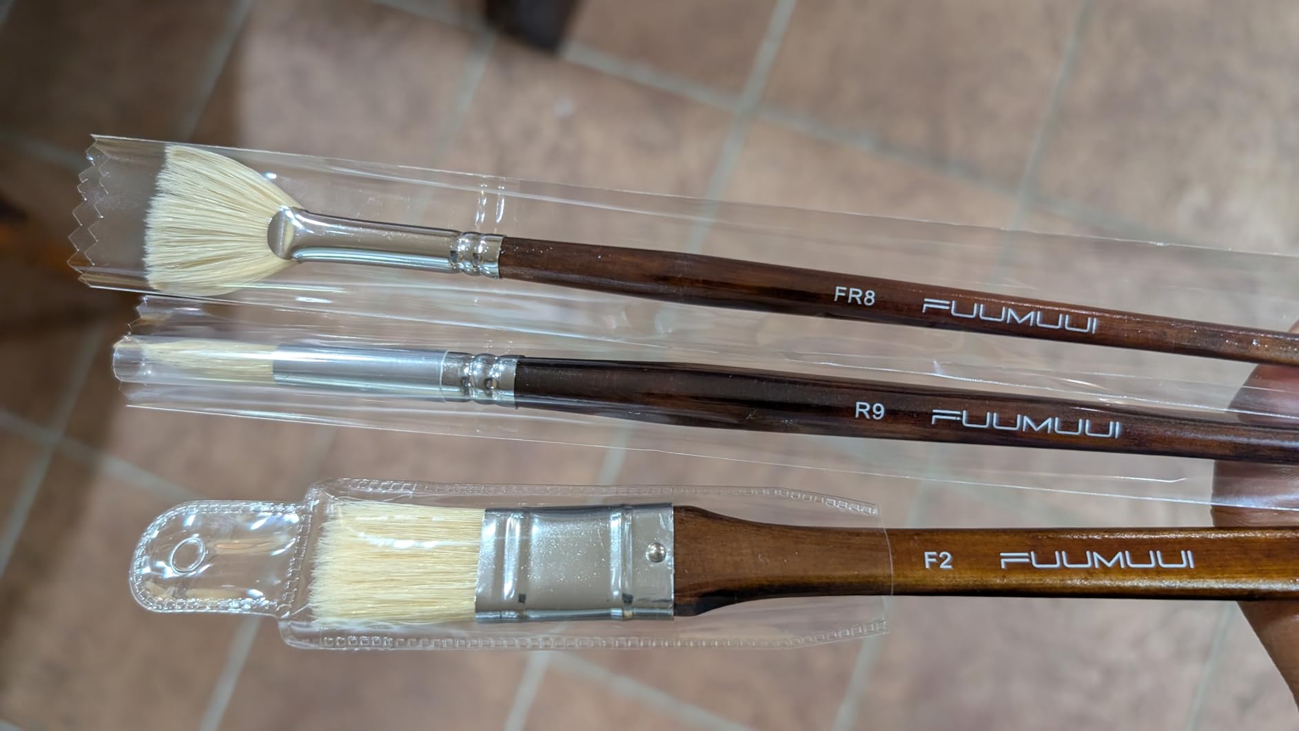 Professional Oil Paint Brush Set, Fuumuui 11pcs Superior Hog Bristle Paint Brushes Perfect for Oil Acrylic Gouache Painting customer photo 2