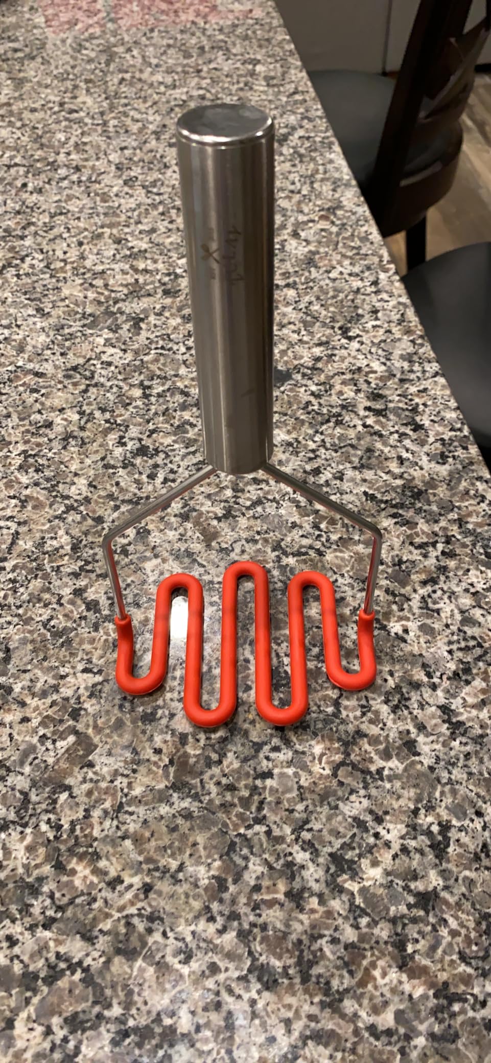 Zulay Kitchen Stainless Steel Potato Masher - Heavy-Duty with Food-Grade Silicone customer photo 1