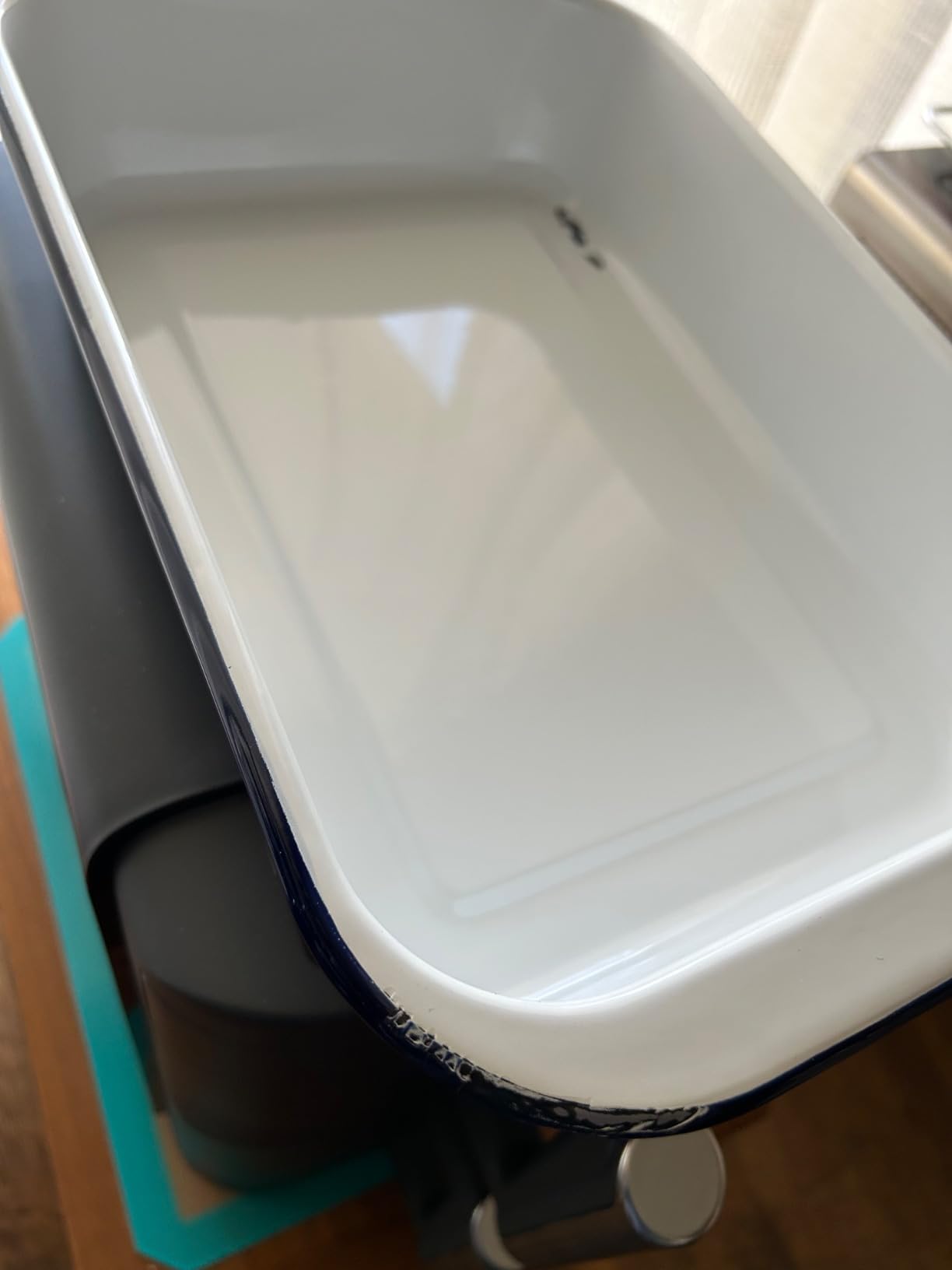 Webake Enamelware 9x13 Baking Pan with Lid Oblong Cake Pan Enameled Steel Roasting Pan Baking Dish Lasagna Pan Food Containers customer photo 1
