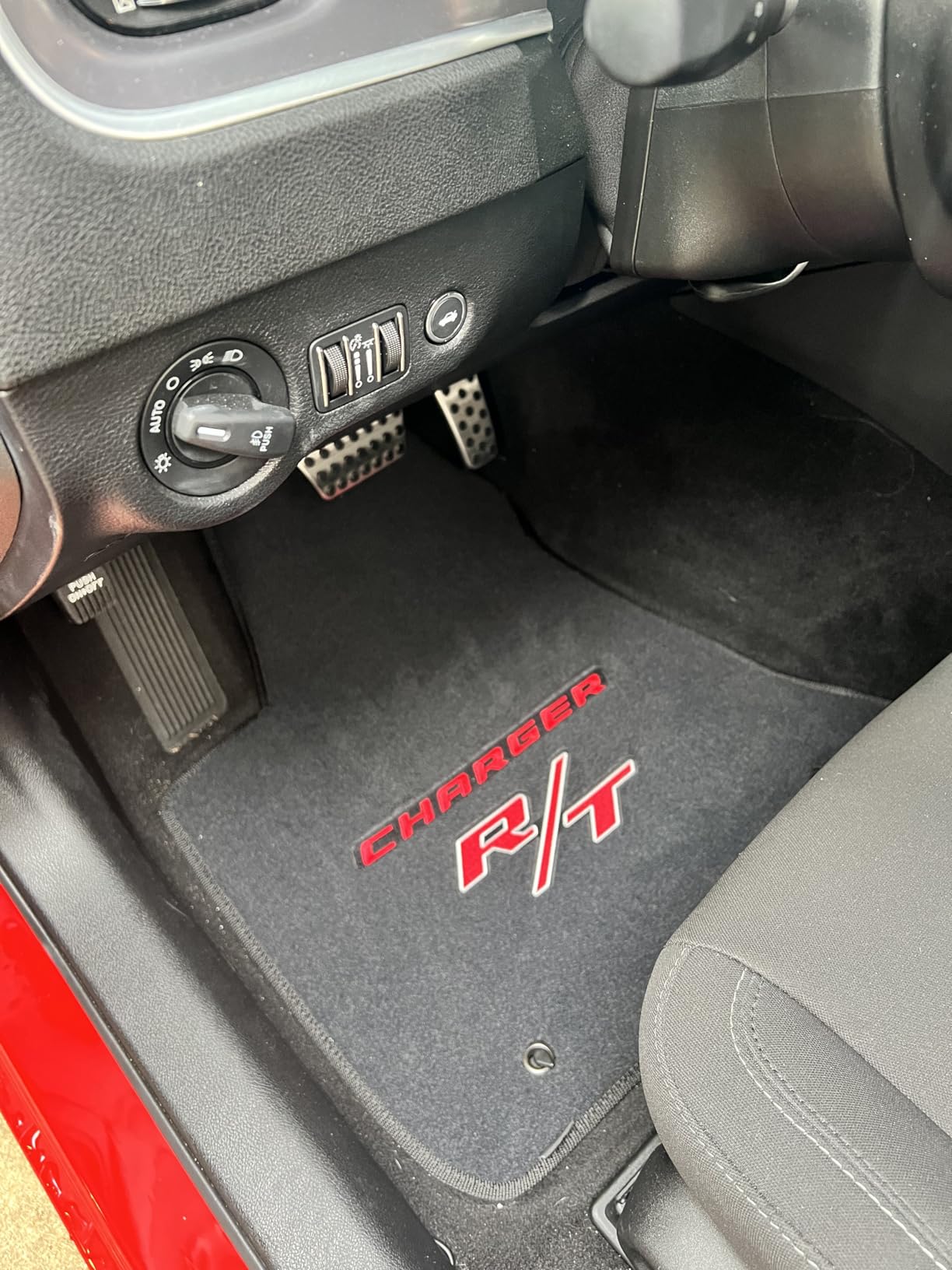 Lloyd Mats Custom-Fit Premium Luxury Carpeted Floor Mats customer photo 1
