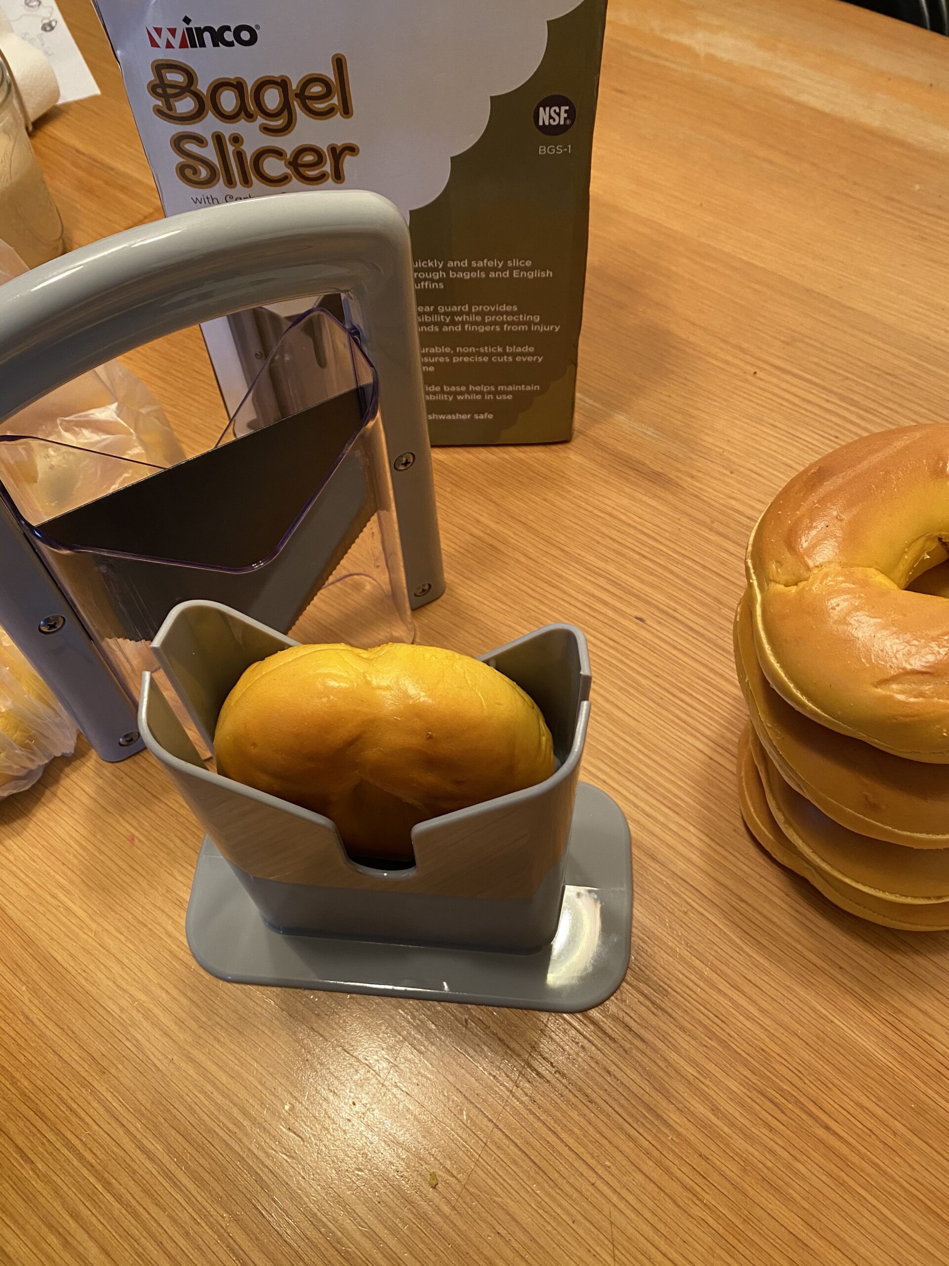 Winco BGS-1 Commercial Manual Bagel Slicer, Gray customer photo 1