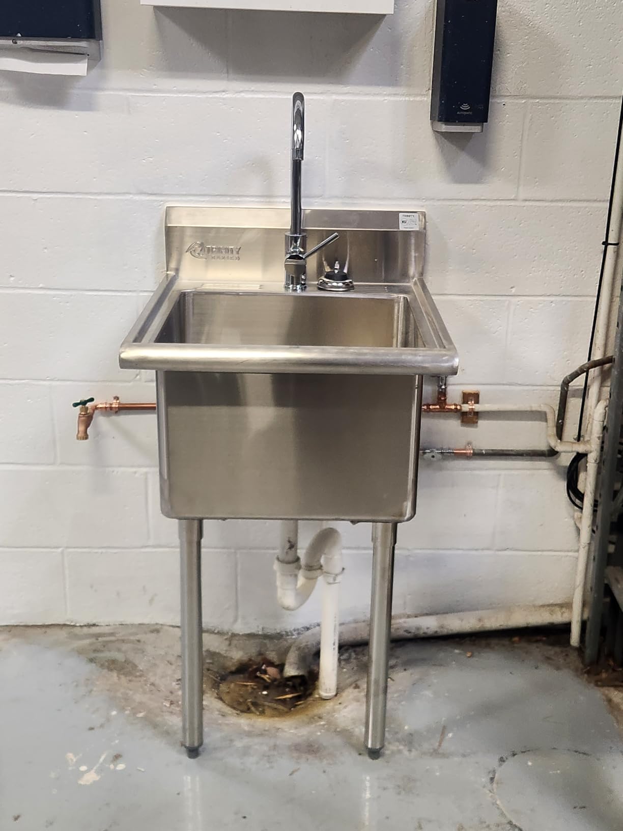 TRINITY BASICS Stainless Steel Freestanding Single Bowl Utility Sink with Chrome Faucet, NSF Certified, For Garage, Laundry Room, and Kitchen, 21.5