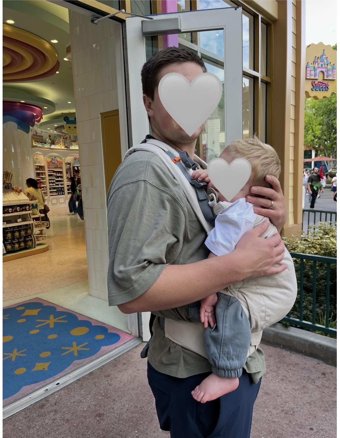 Beco Toddler Carrier (20-60 lbs) with Breathable 3D Mesh & Extra Wide Seat - Front-Carry & Backpack Style - Lightweight Sling Carrier for Children from 18months - Cool Dark Grey customer photo 1
