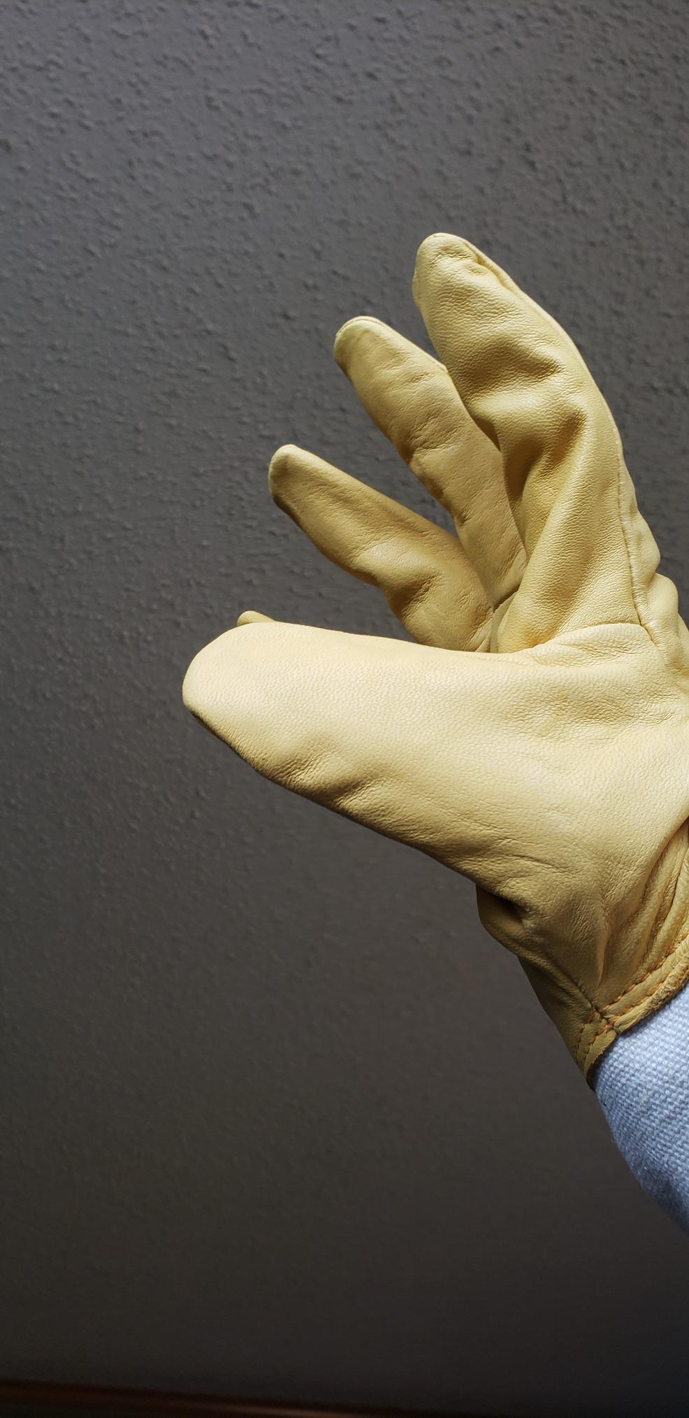 DZXZY Professional Beekeeping Gloves Hornets Premium Goatskin Leather with Long Canvas Protective Vented Sleeves & Elastic Cuffs customer photo 2