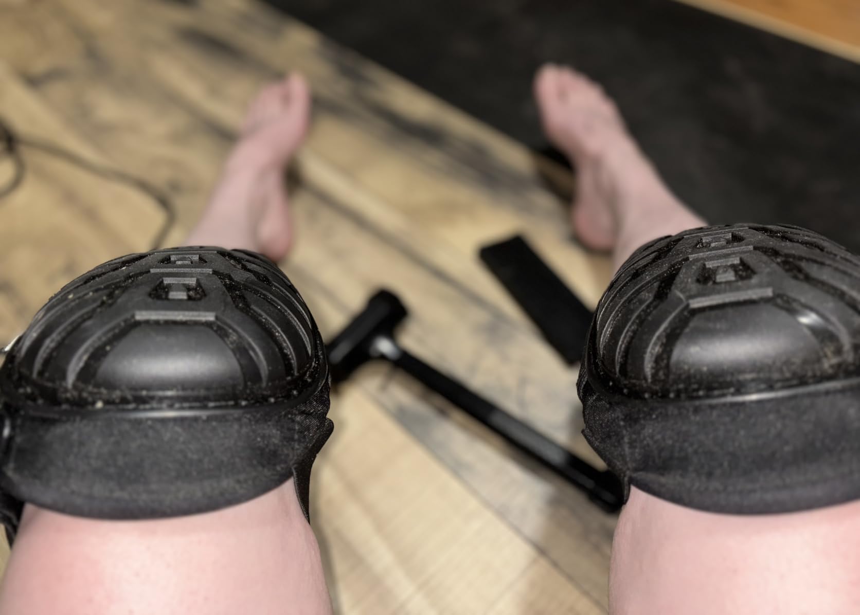 BALENNZ Professional Knee Pads for Work - Heavy Duty Foam Padding Gel Construction Knee Pads with Strong Double Straps – Comfortable Knee Protection for Indoor and Outdoor Use (Knee High) customer photo 1