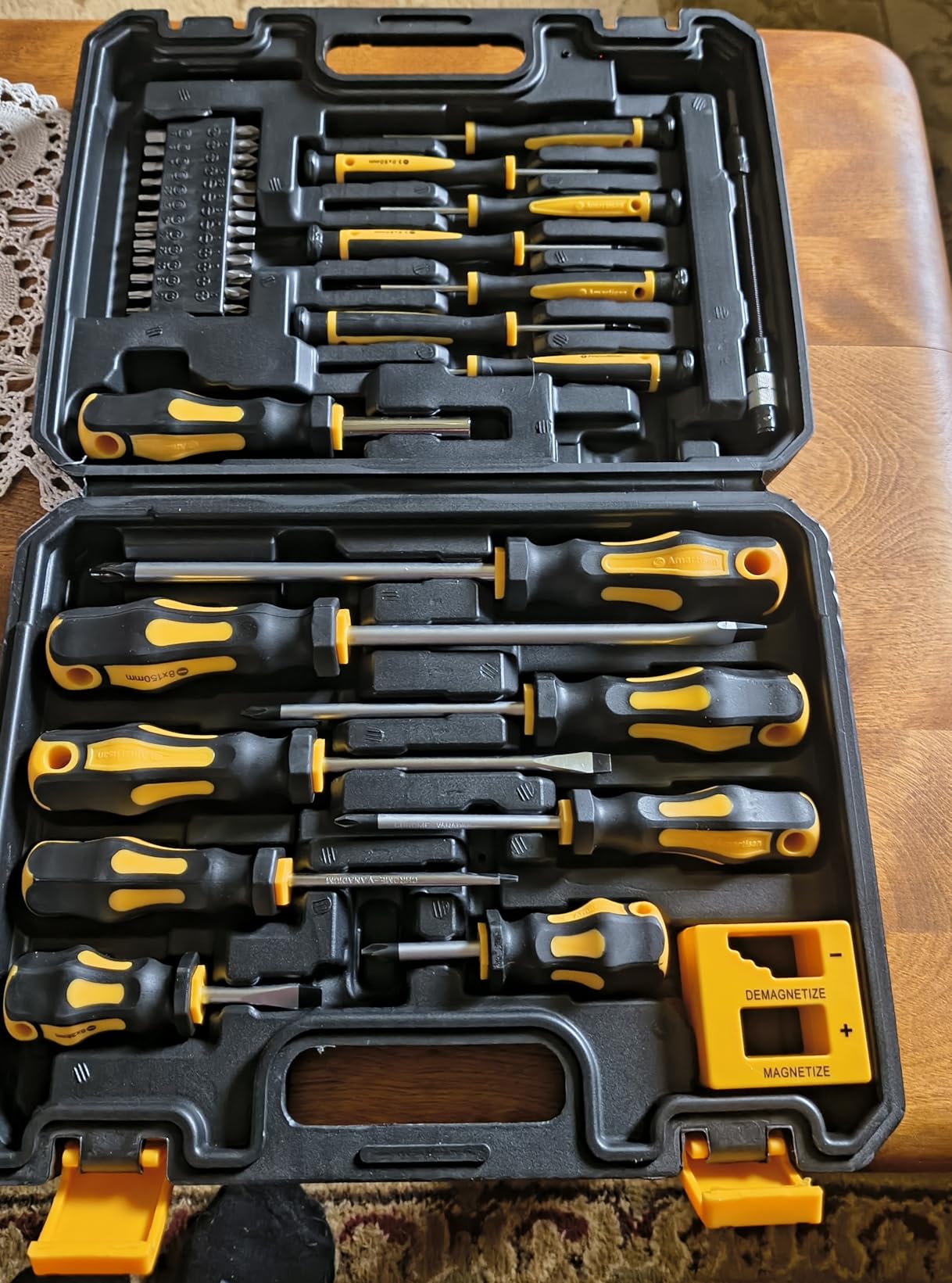 Magnetic Screwdrivers Set with Case, Amartisan 43-piece Includes Slotted, Phillips, Hex, Pozidriv, Torx and Precision Screwdriver Set customer photo 1
