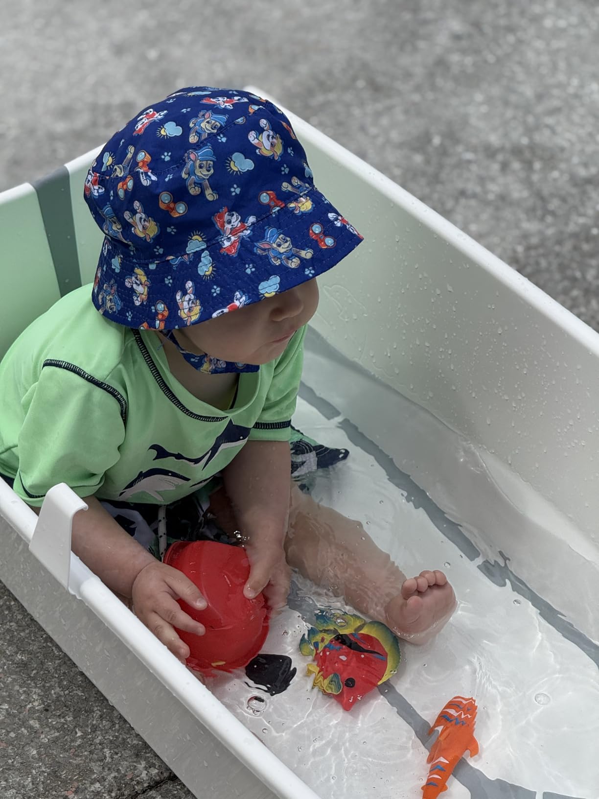 Flexi Bath Portable X-Large Baby Bathtub with Heat-Sensitive Plug, White Grey customer photo 2