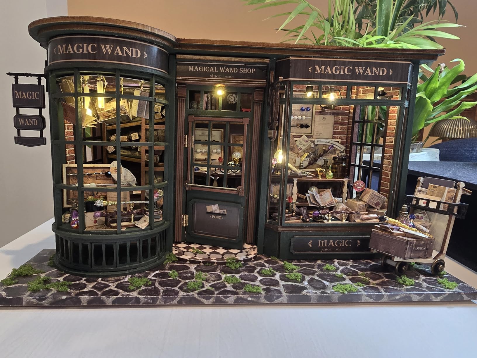 CUTEBEE Dollhouse Miniature House with Furniture, DIY Dollhouse Kit with Dust Proof, Music Movement, 1:24 Scale Creative Room for Gift (Rose Garden Tea House) customer photo 2