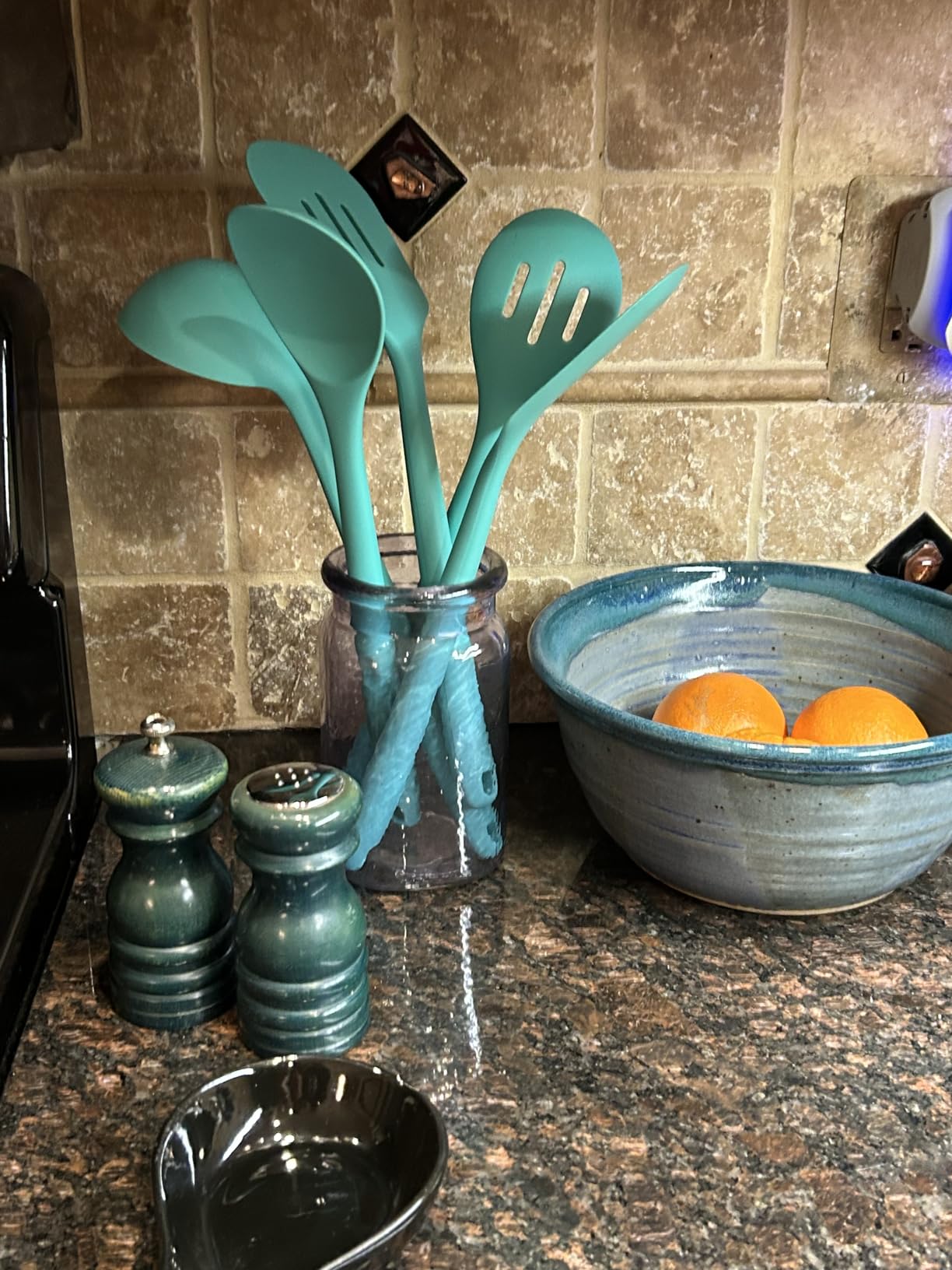 U-Taste Silicone Spatula Set with 600 Degrees Fahrenheit Heat Resistant (Black) customer photo 1