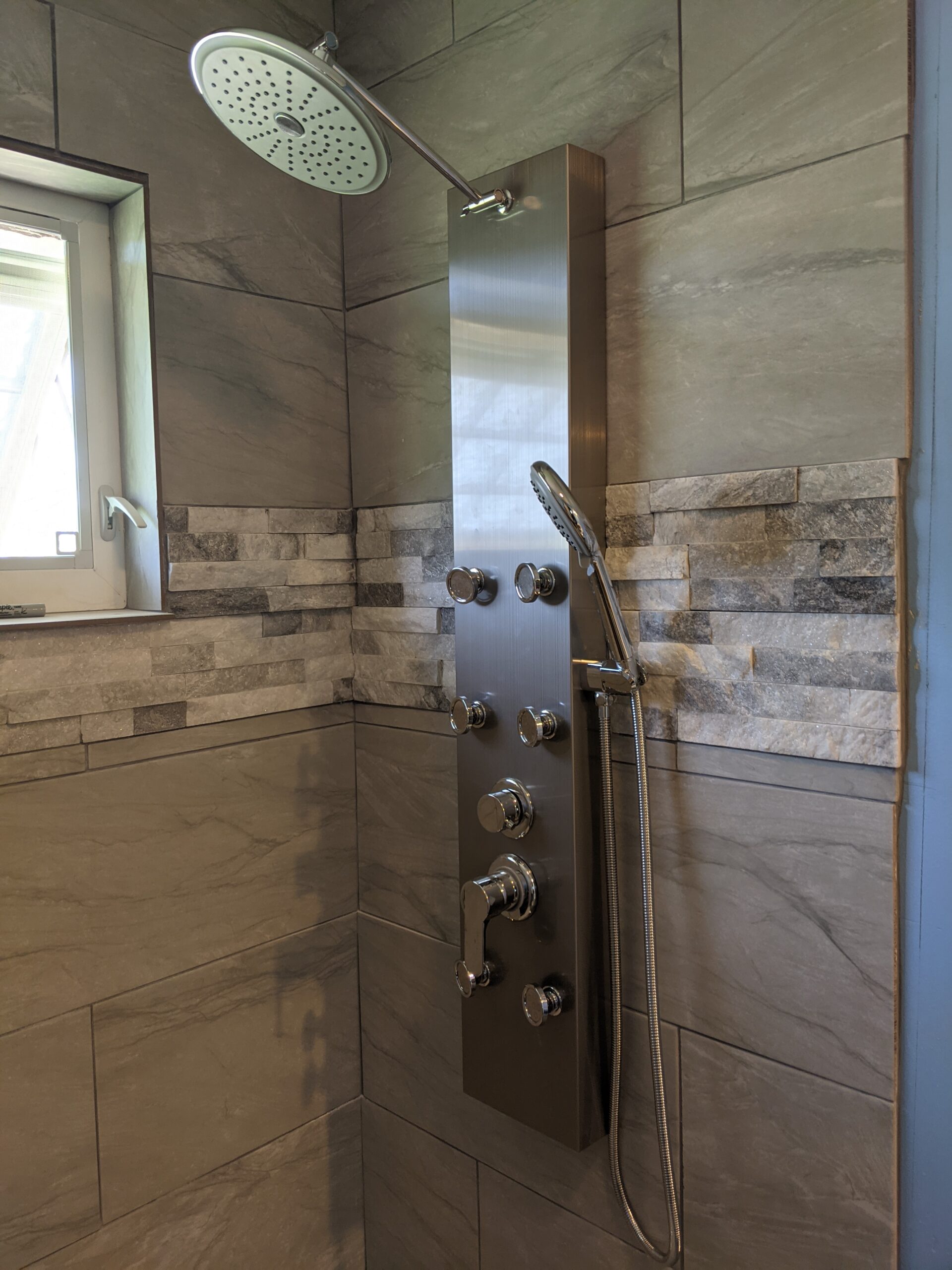 ROVATE Shower Panel Tower System 304 Stainless Steel, Shower Panel System with Adjustable Rainfall Shower Head, 6 Body Massage Jets and 5 Functions Handheld, Brushed Surface customer photo 2