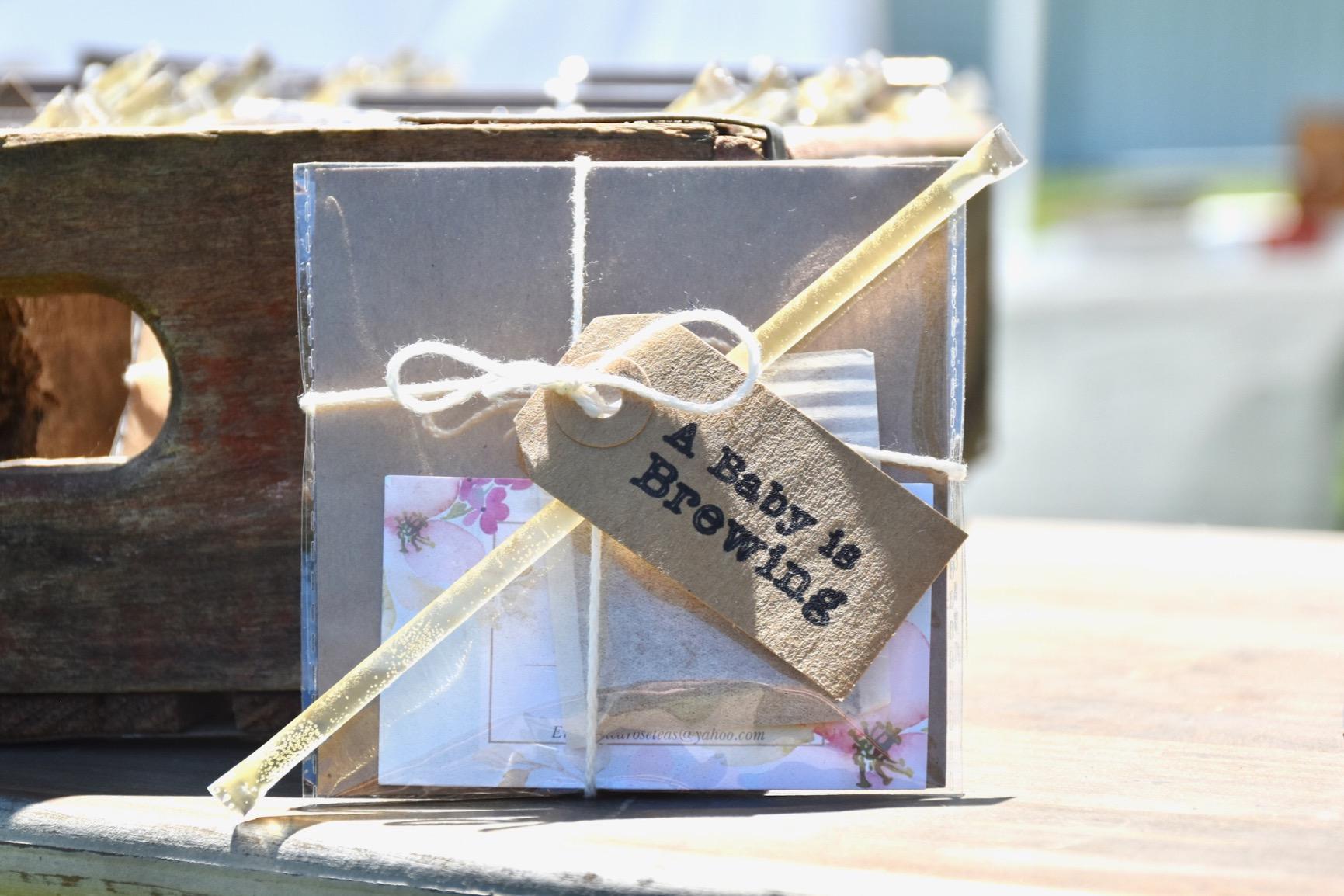 Clover Honey Sticks for Tea, Travel & Snacks - Premium Grade Pure Honey Packets are Farm Fresh from US Beekeepers - Each Honey Straw is full of Flavor that You'll Love - A Great Gift Idea (50) customer photo 1