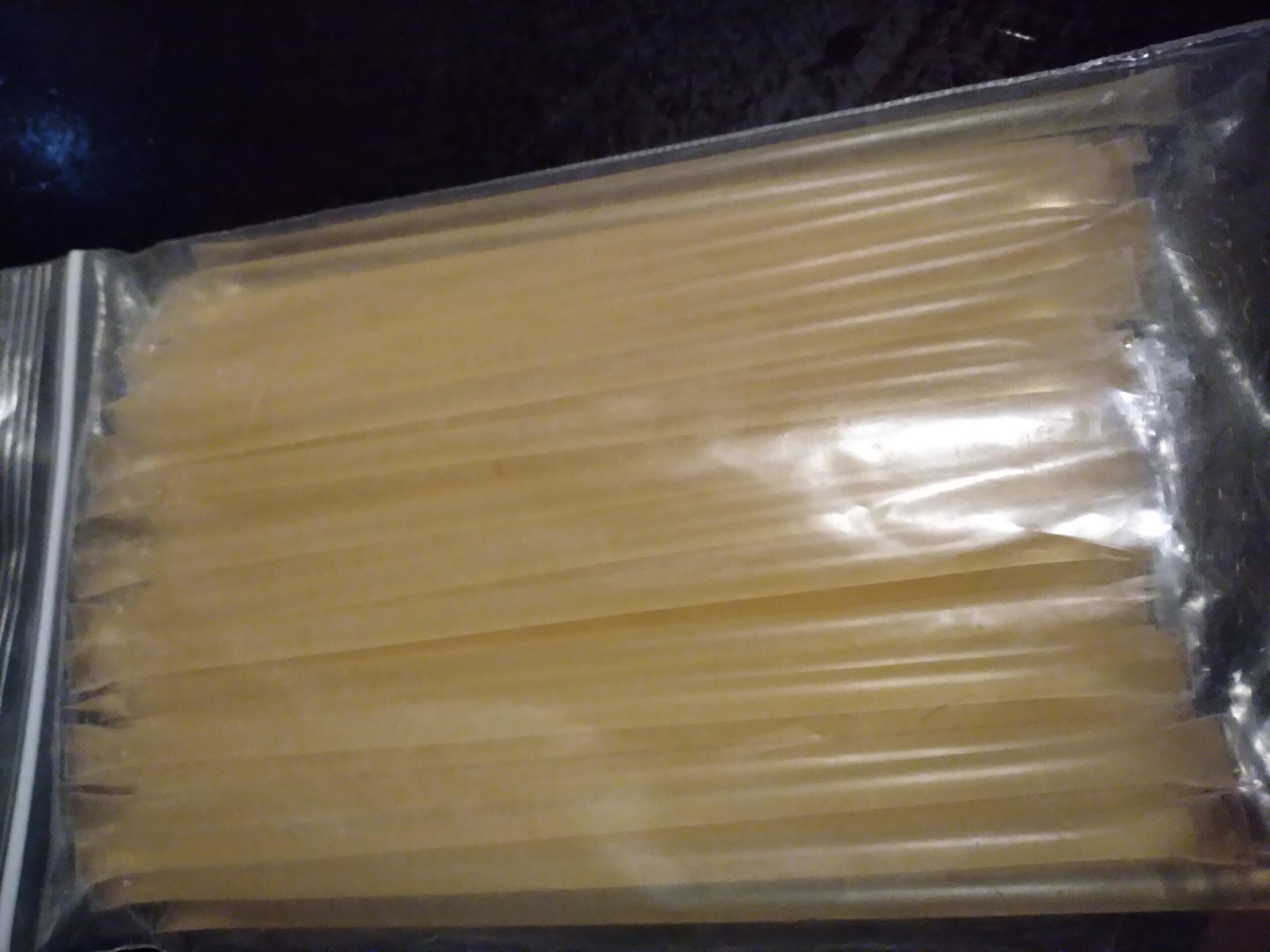 Clover Honey Sticks for Tea, Travel & Snacks - Premium Grade Pure Honey Packets are Farm Fresh from US Beekeepers - Each Honey Straw is full of Flavor that You'll Love - A Great Gift Idea (50) customer photo 2