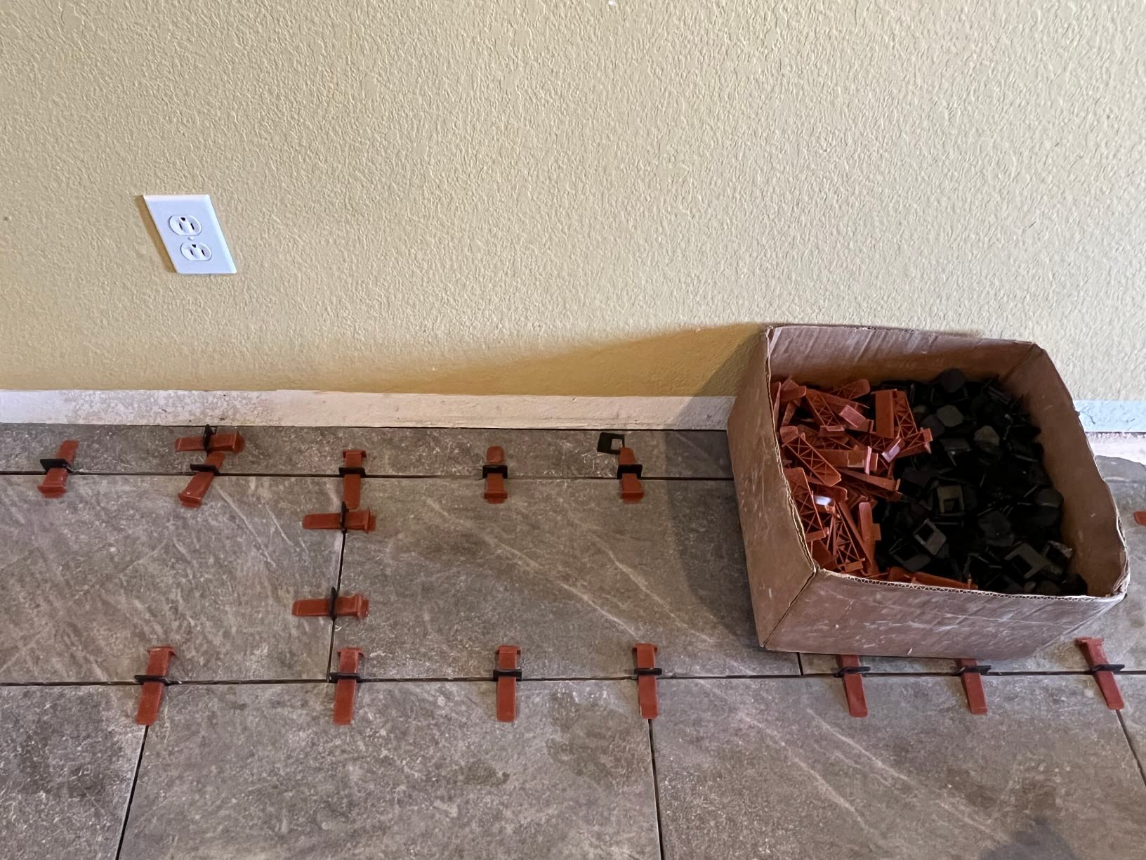 FROSCH Tile Leveling System - 1/8