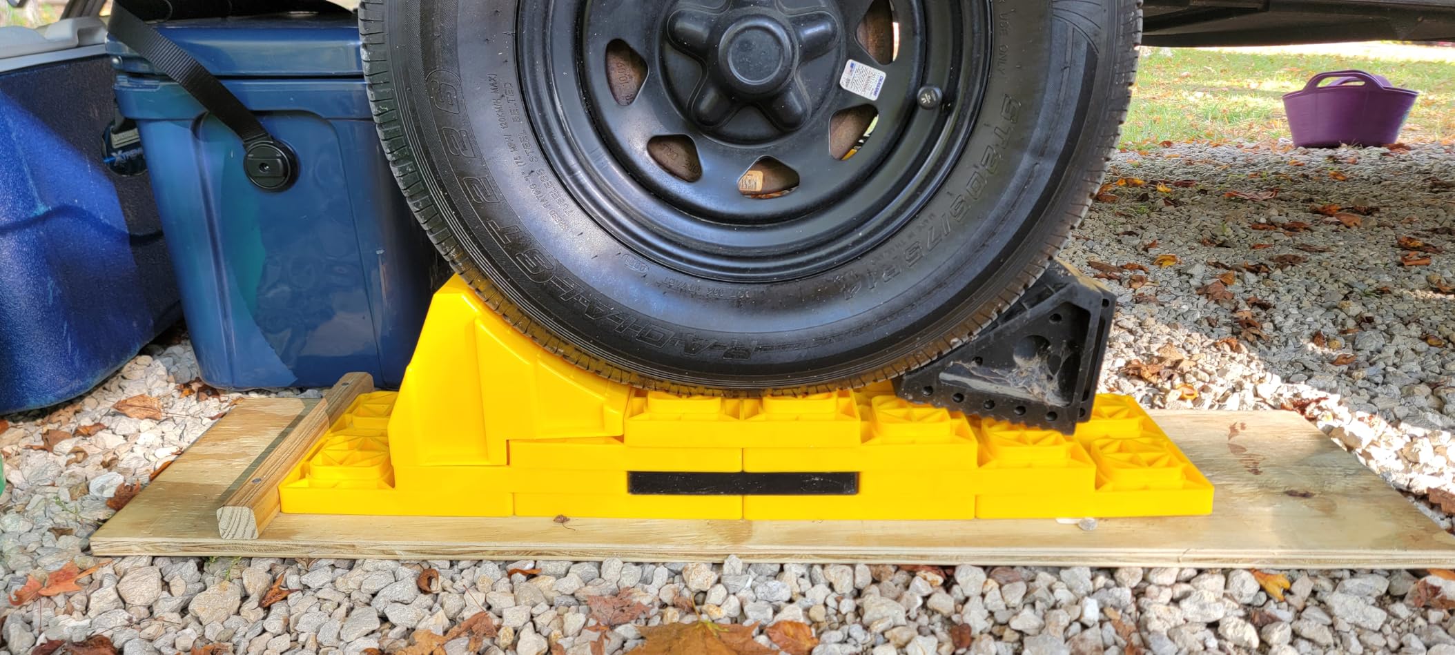 Camco Fasten RV Leveling Blocks - Features Interlocking Design for Customizable Height - 8.5