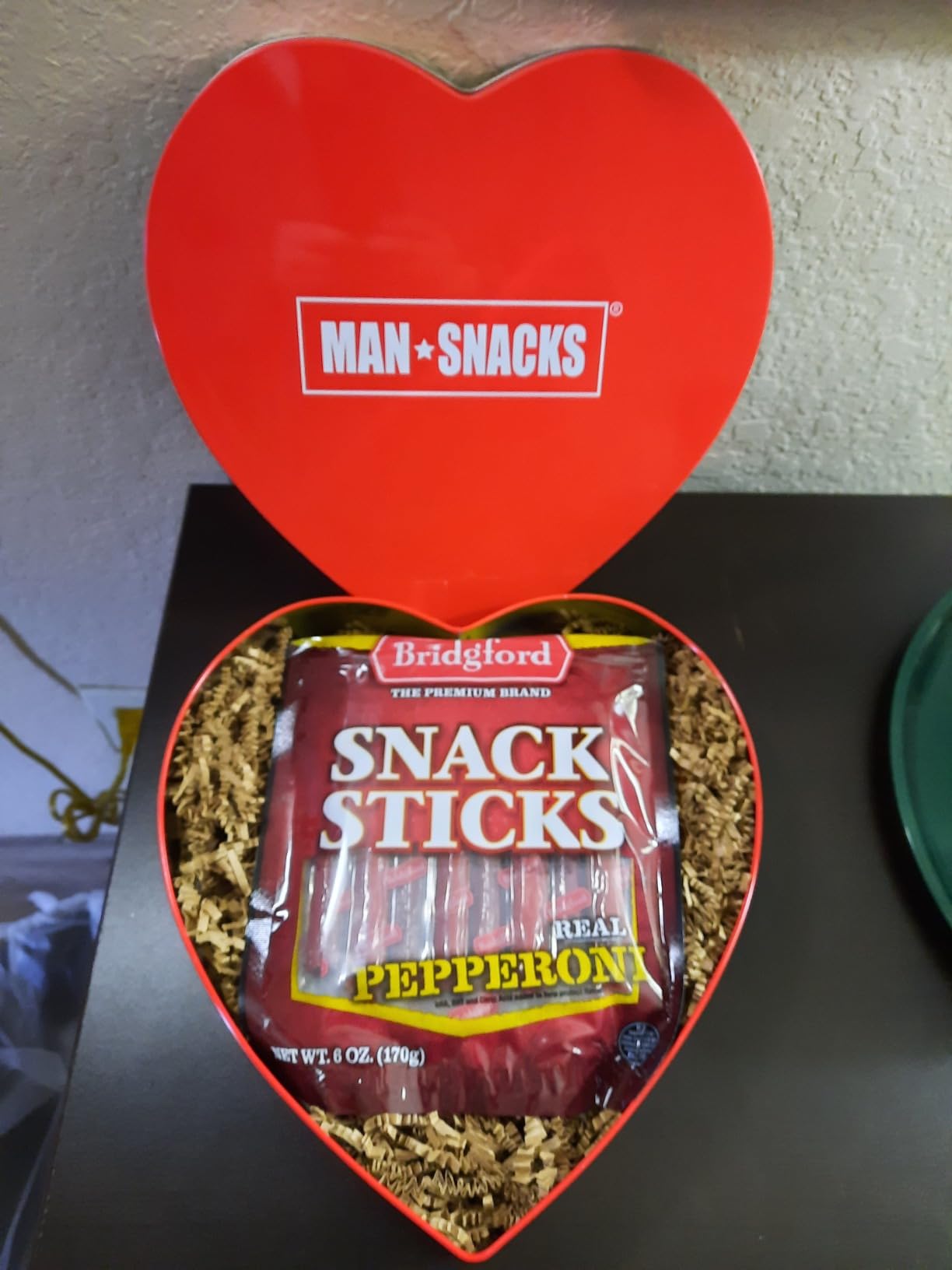ManSnacks Jerky Gift Basket for Men | Variety of Beef Jerky, Beef Sticks, Turkey Sticks, Sausage Bites, Cheese Sticks, in a Manly Gift Box customer photo 2