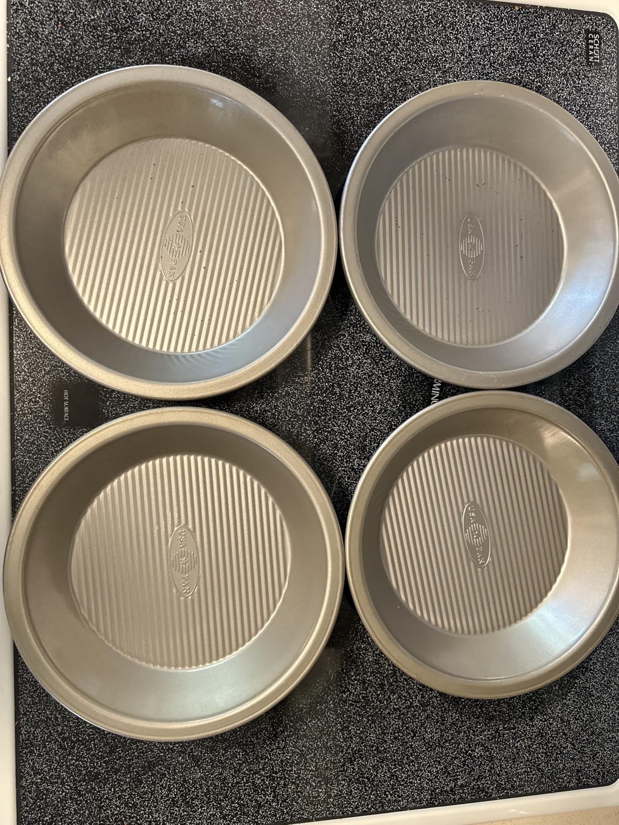 USA Pan Bakeware Aluminized Steel Commercial Pie Pan, Set of 2, Silver customer photo 2