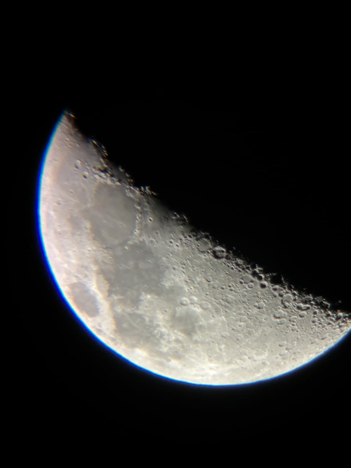 NASA Lunar Telescope for Kids - 90x Magnification, Includes Two Eyepieces, Tabletop Tripod, and Finder Scope - Kids Telescope for Astronomy Beginners customer photo 2