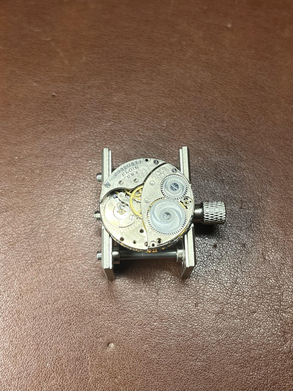 Qiterr Watch Repair Kit, Watch Movement Holder Set, 3 PCS/Set Metal Watch Movement Fixed Base Holder Accessories Repairing Tool for Watchmaker customer photo 1