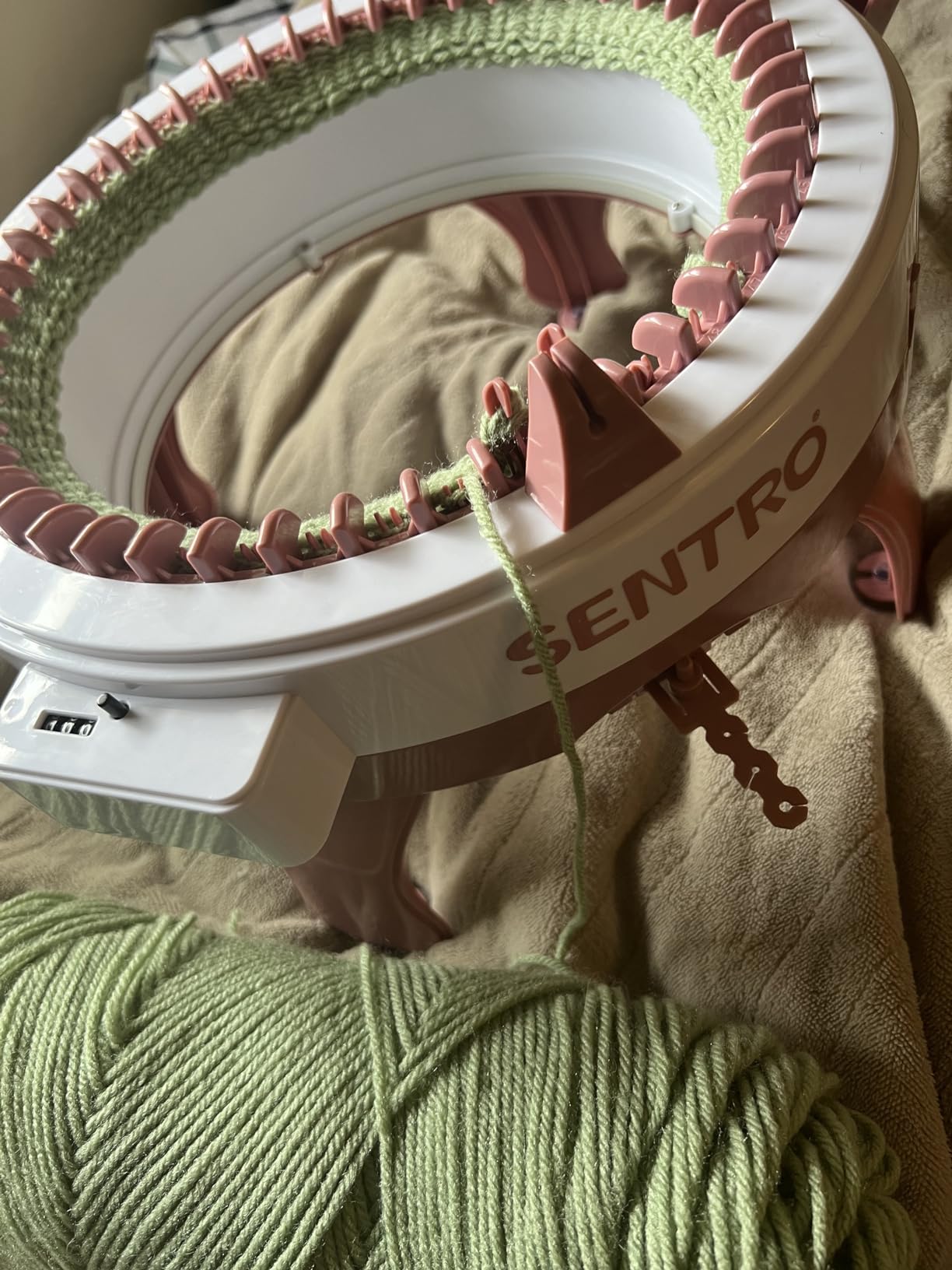 SENTRO 48 Needles Knitting Machine with Electric Adapter, Smart Weaving Loom with Row Counter customer photo 2