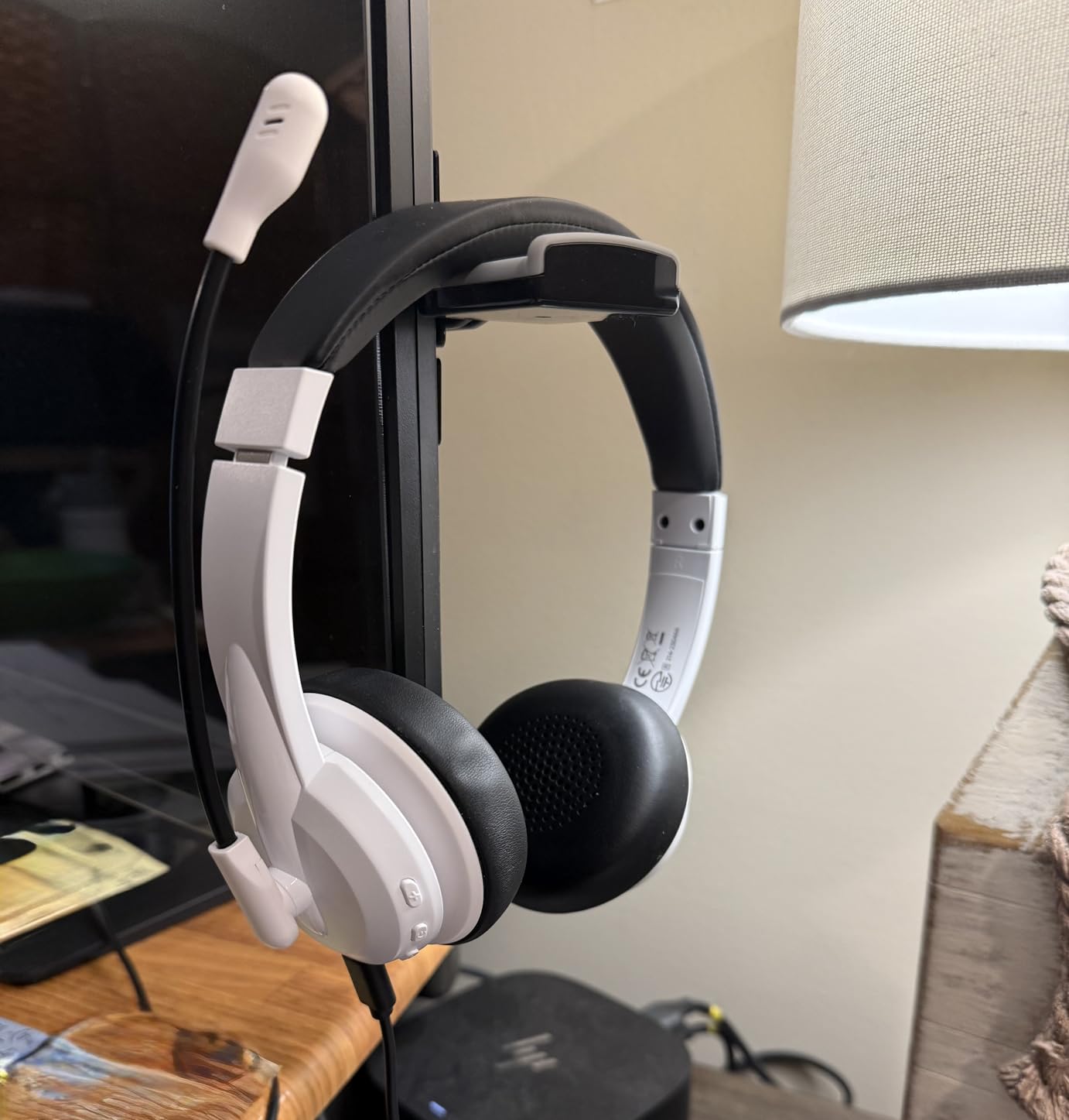 TotalMount Monitor Stand for Headphones and Headsets (Premium-Grade Holder Saves Desk Space and Protects Headphones) customer photo 1
