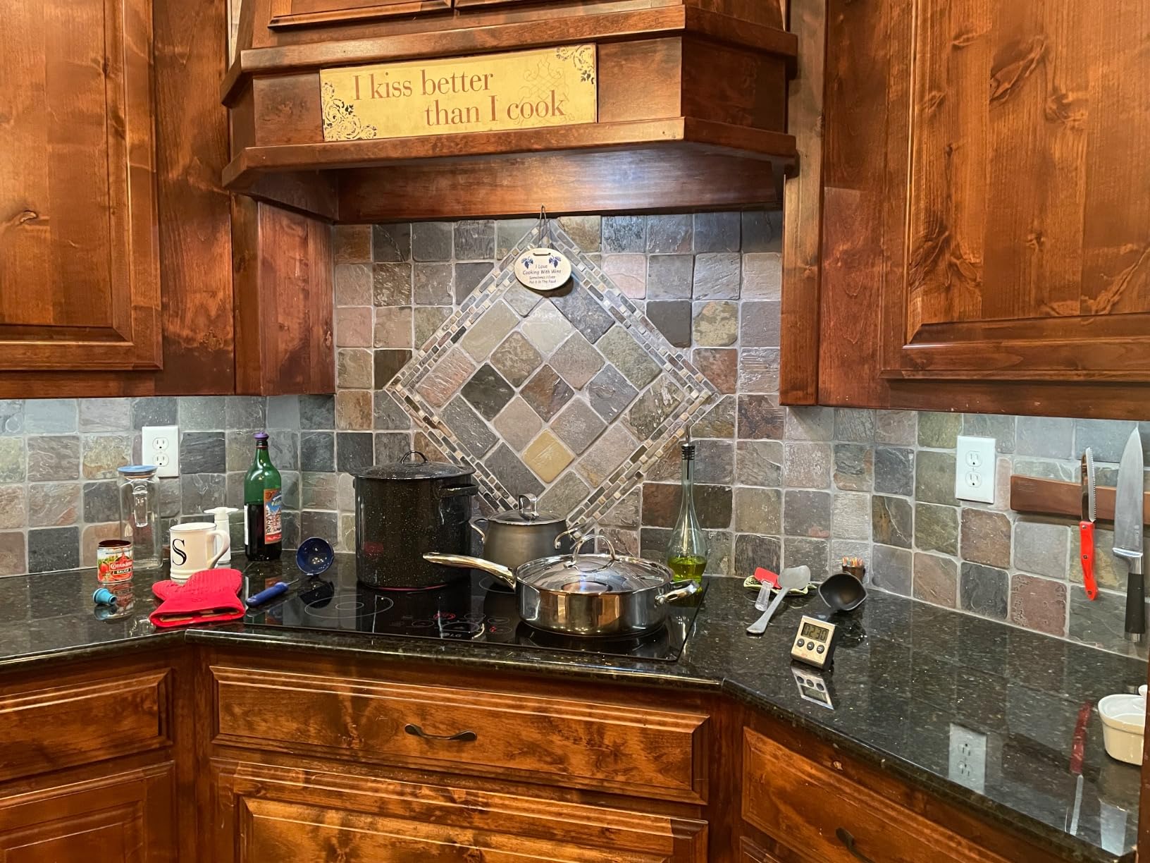 Weiman Granite and Stone Cleaner 3-in-1, Removes Grease, Stains & Watermarks, Streak-Free Formula with Stain Shield Technology, Safe on Marble, Quartz, Tile, Granite, Quartzite & Slate customer photo 2