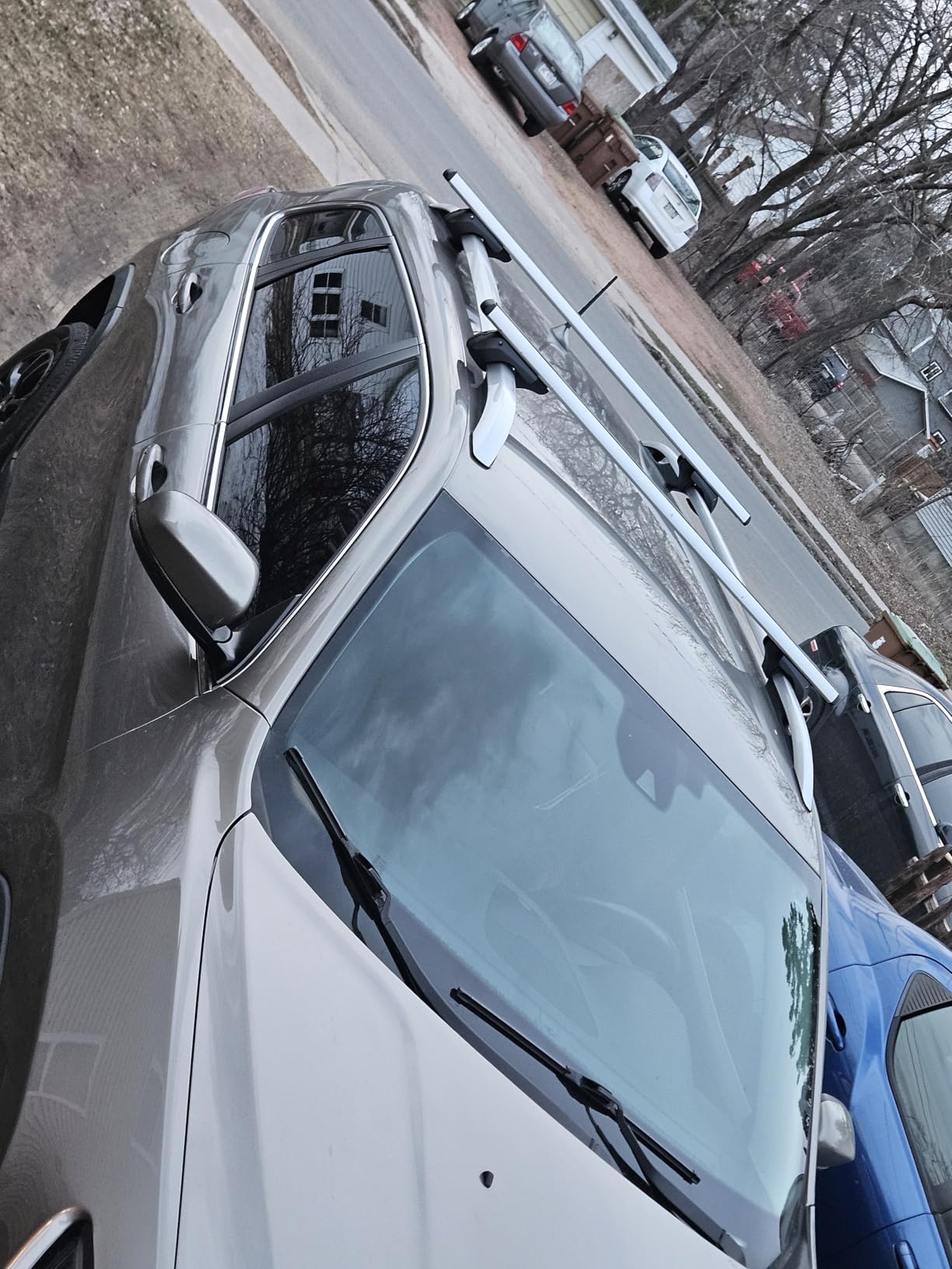 Amazon Basics Cross Rail Roof Rack, 56 inches, Fits up to 49.6