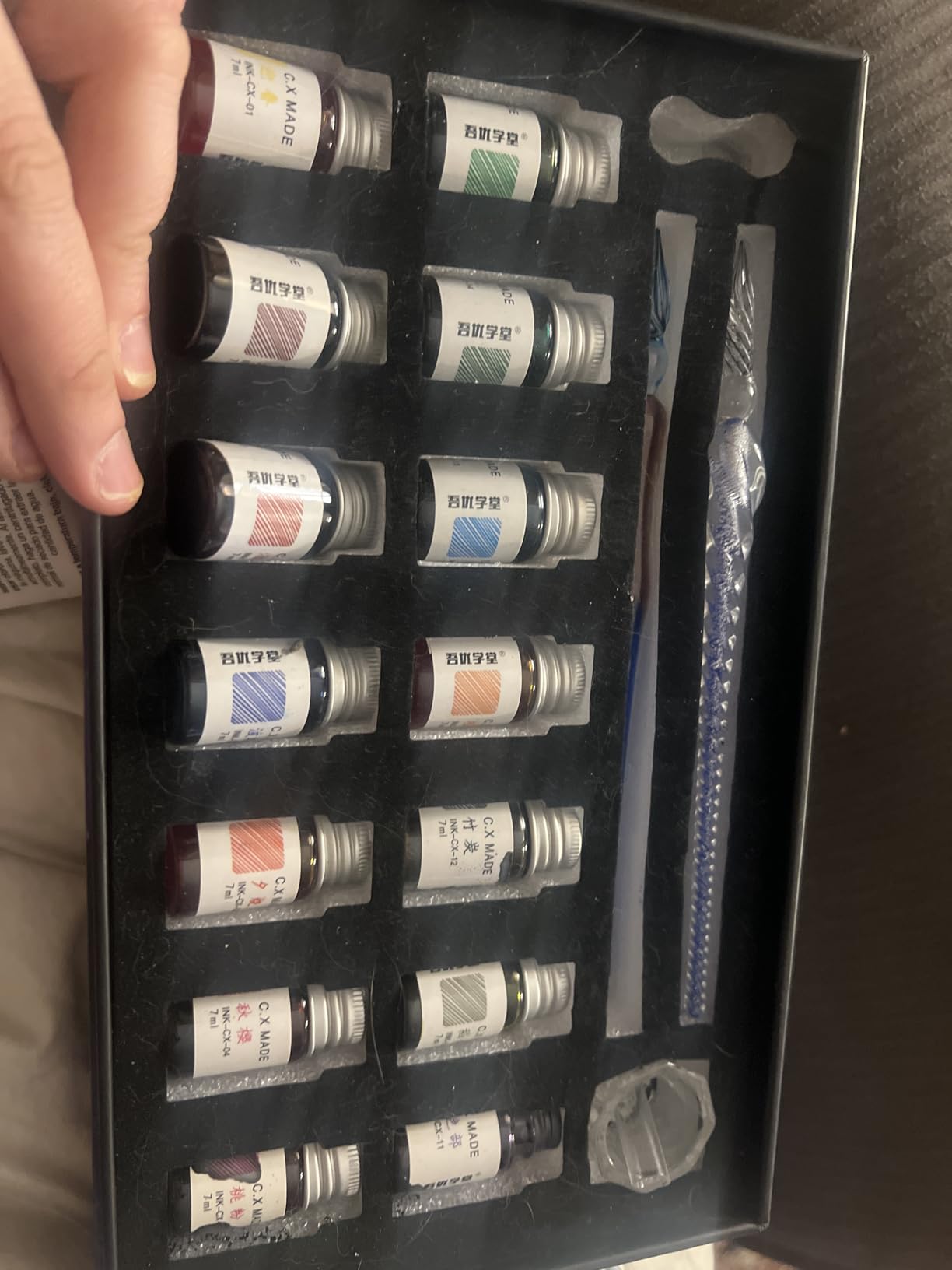 AXEARTE Glass Dip Calligraphy Pen Set, 18-Pieces 14 Color Inks, Pen Holder, Cleaning Cup, 2 Crystal Glass Pens for Art, Writing, Drawing, Signatures customer photo 1