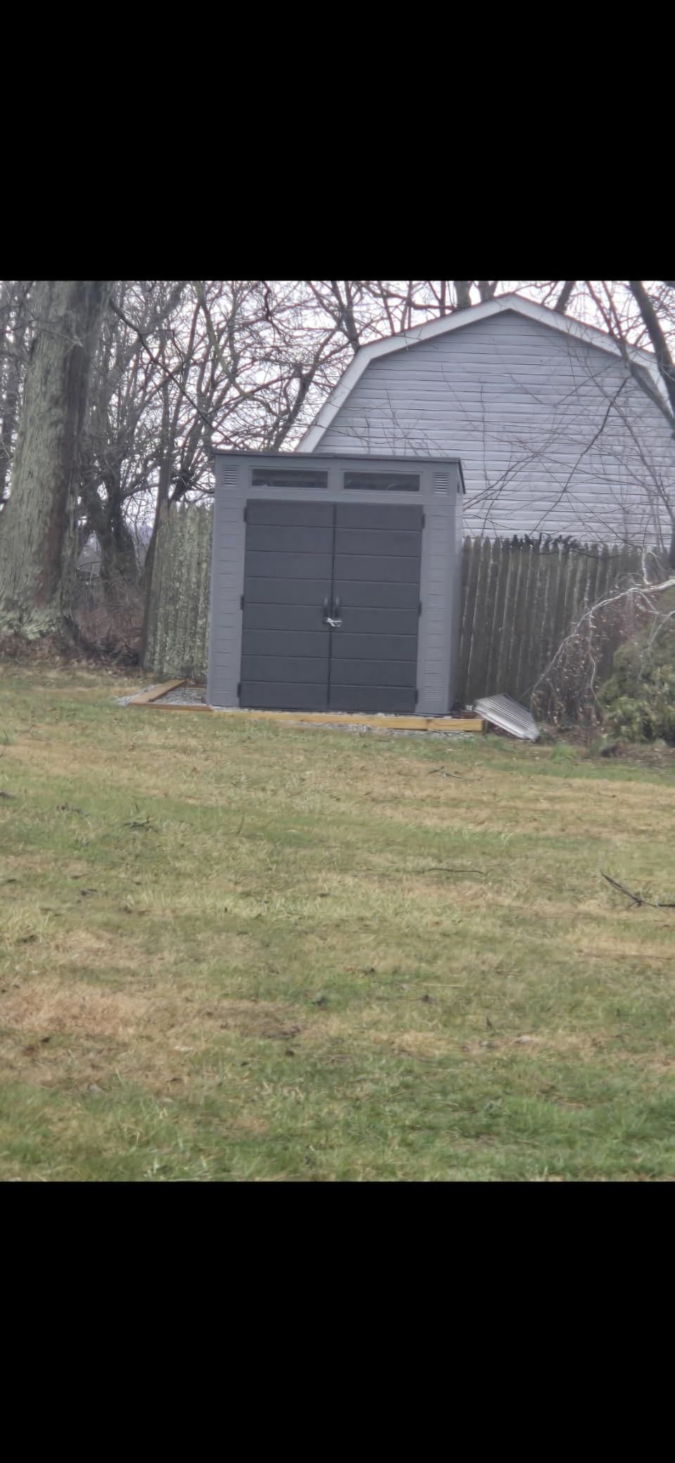 Suncast Modern Outdoor Storage Shed, 200 cu. ft. Peppercorn Resin Shed for Lawn Mower, Bikes, Utility Tools, Patio, & Yard. Weatherproof & Lockable Modern Sheds & Outdoor Storage, Made in USA customer photo 1