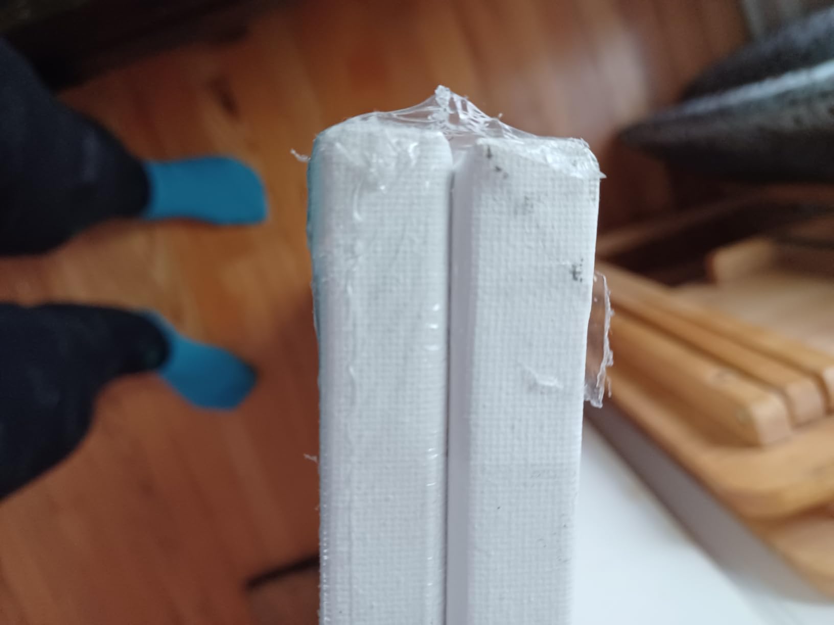 KINGART Large White 24