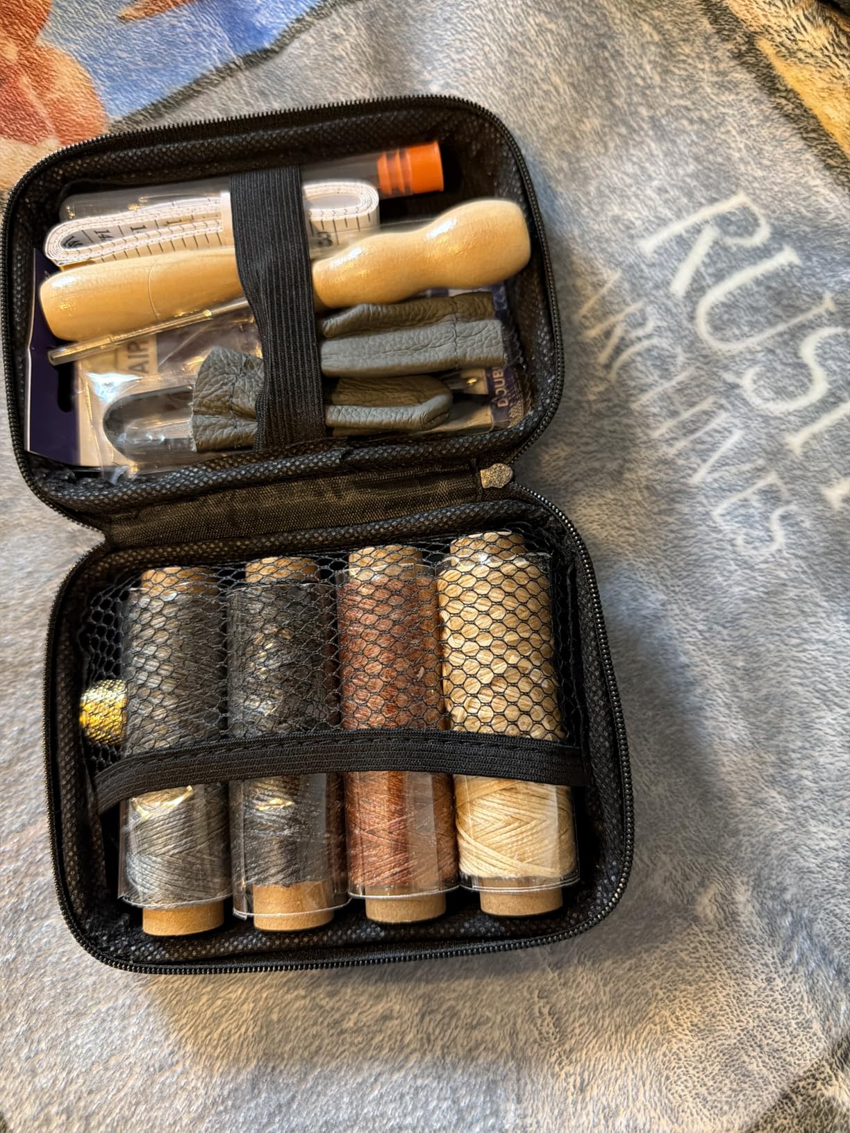 MORFEN Leather Sewing Kit, Leather Stitching Kit with Sewing Awl, Needles, Waxed Thread, Upholstery Repair Kit, Heavy Duty Sewing Tools for Hand Stitching Car Seats, Sofa, Carpets, Shoes, DIY Craft customer photo 1