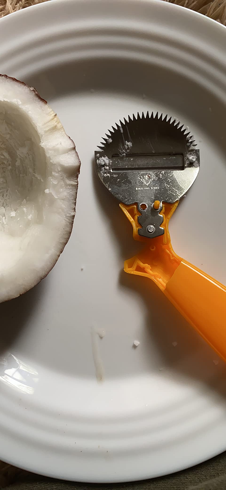 Plai Na Coconut Hand Grater Blade Slicer Shredded Scraper Coconut Meat Removal Knife Fish Skin Scale Scraper Remover Tool Vintage Yellow customer photo 2