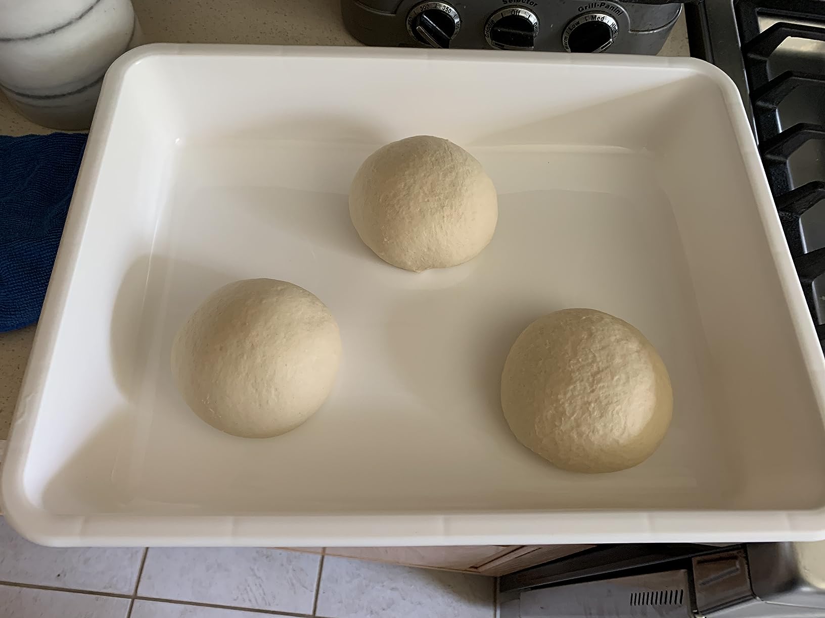 GSM Brands Pizza Dough Proofing Box - Stackable Commercial Quality Trays with Covers (17.25 x 13 Inches) - 2 Trays and 2 Covers customer photo 2