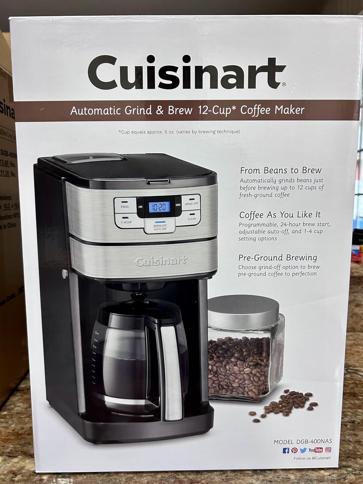 Cuisinart Automatic Grind & Brew 12-Cup Coffee Maker with Blade Grinder, Programmable Coffee Machine Glass Carafe with 1-4 Cup Setting, Brew Pause, Grind-Off Option, DGB-400NAS, Black/Stainless Steel customer photo 2