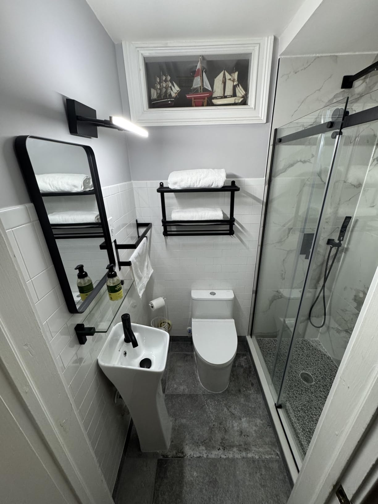 DeerValley Compact One-Piece Toilet 1.28 GPF Single Flush Fully Skirted Bowl with Soft-Close Seat White Space-Saving Elongated Toilets for Small Bathrooms customer photo 1
