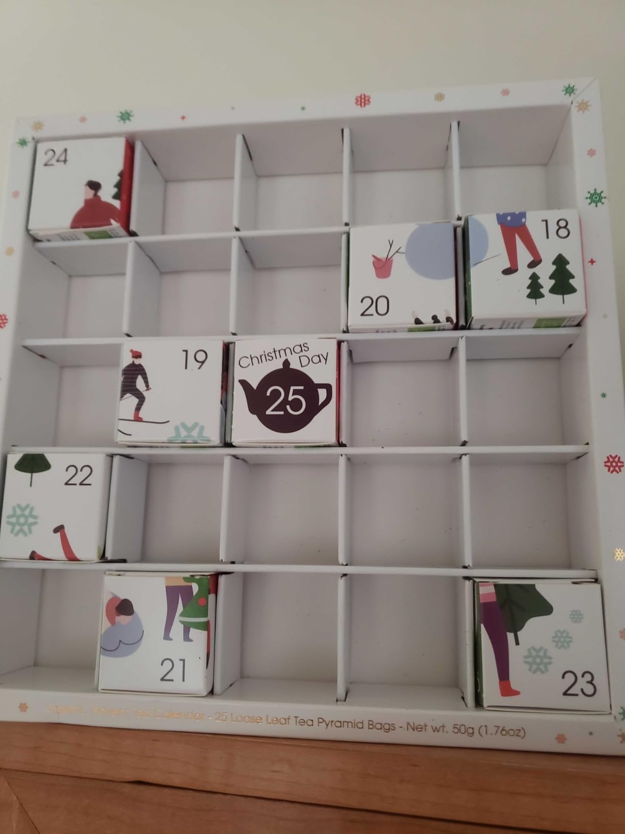 English Tea Shop Organic White Ornaments Advent Calendar Puzzle 25 Loose Leaf Tea Pyramid Bags customer photo 1
