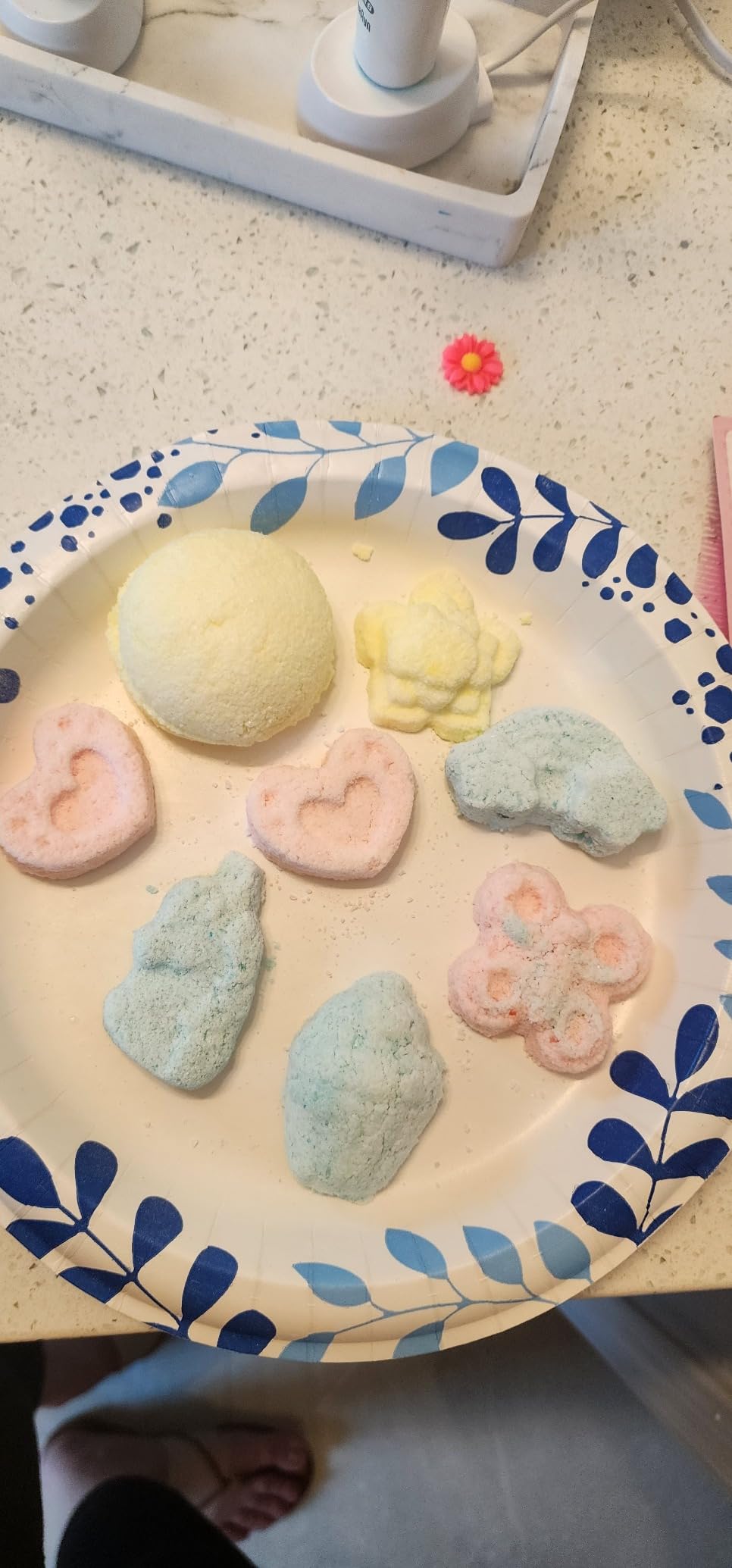 Klever Kits Bath Bomb, Soap Making Kit for Kids, 2-in-1 Spa Science Kits, DIY Make Your Own Bath Bombs & Soap, Spa Kit for Kids, Gifts Toys for Toddler Kid, Birthday Present customer photo 2