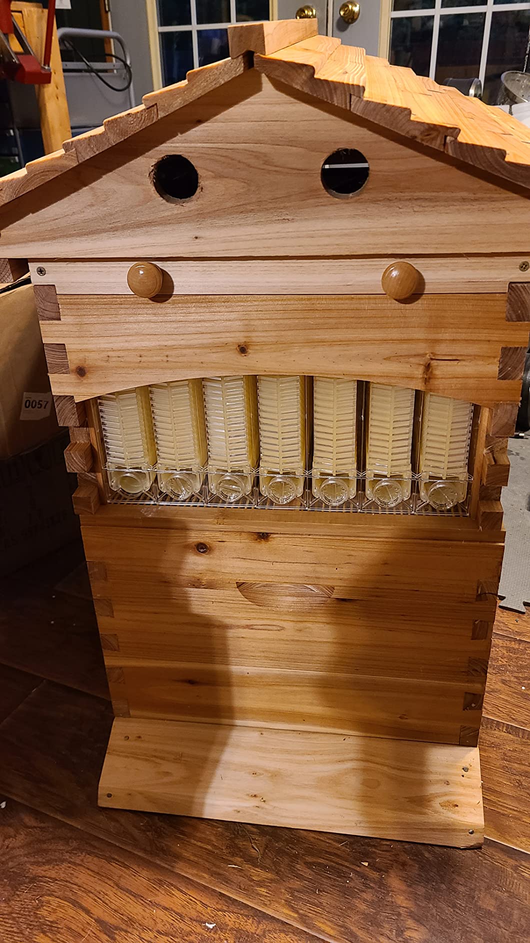 LANGLANG Automatic Wooden bee hive House kit with 7 PCS Upgraded Auto Frame Comb-Beehive Box Honey Free harvesting customer photo 2