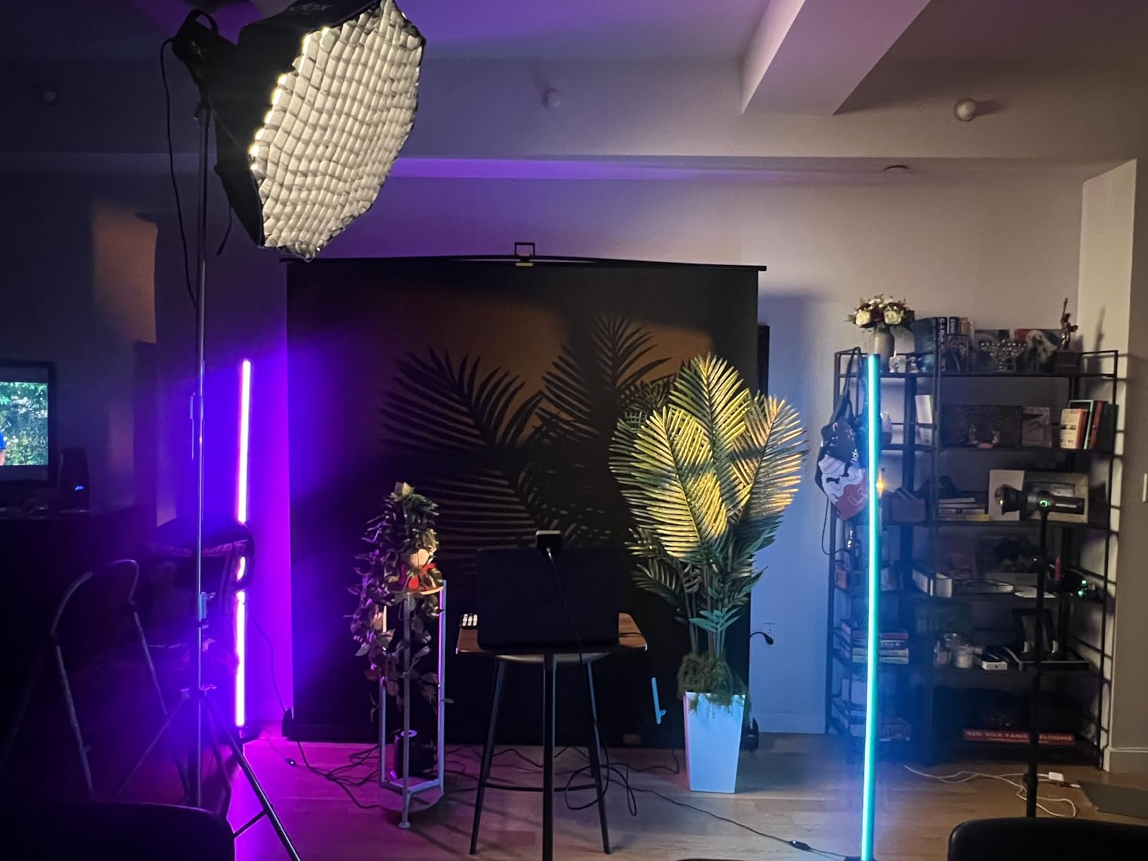 RAUBAY 78.7 x 82.7in Large Collapsible Green Screen Backdrop Portable Retractable Chroma Key Panel Photo Background with Stand for Video Conference, Photographic Studio, Streaming customer photo 2