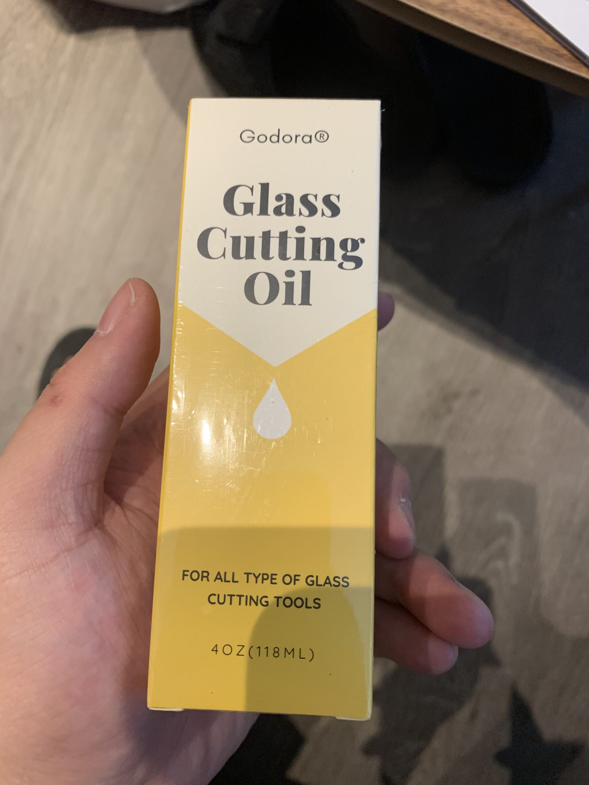Glass Cutting Oil, Suitable for All Glass Cutting Tools, 4 Ounces Glass Cutter Oil is Used for Cutting Glass, Stained Glass, Glass Bottles, Tiles and Mirrors customer photo 1