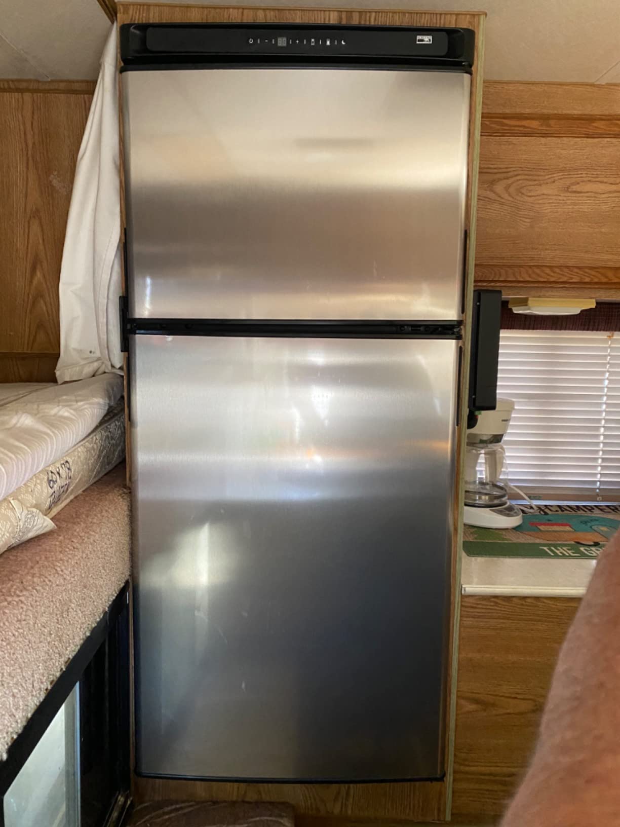 Norcold N8DCSSR Polar 8DC Compressor RV Refrigerator - 8 cu. ft., Right-Handed Door, Stainless Steel customer photo 2
