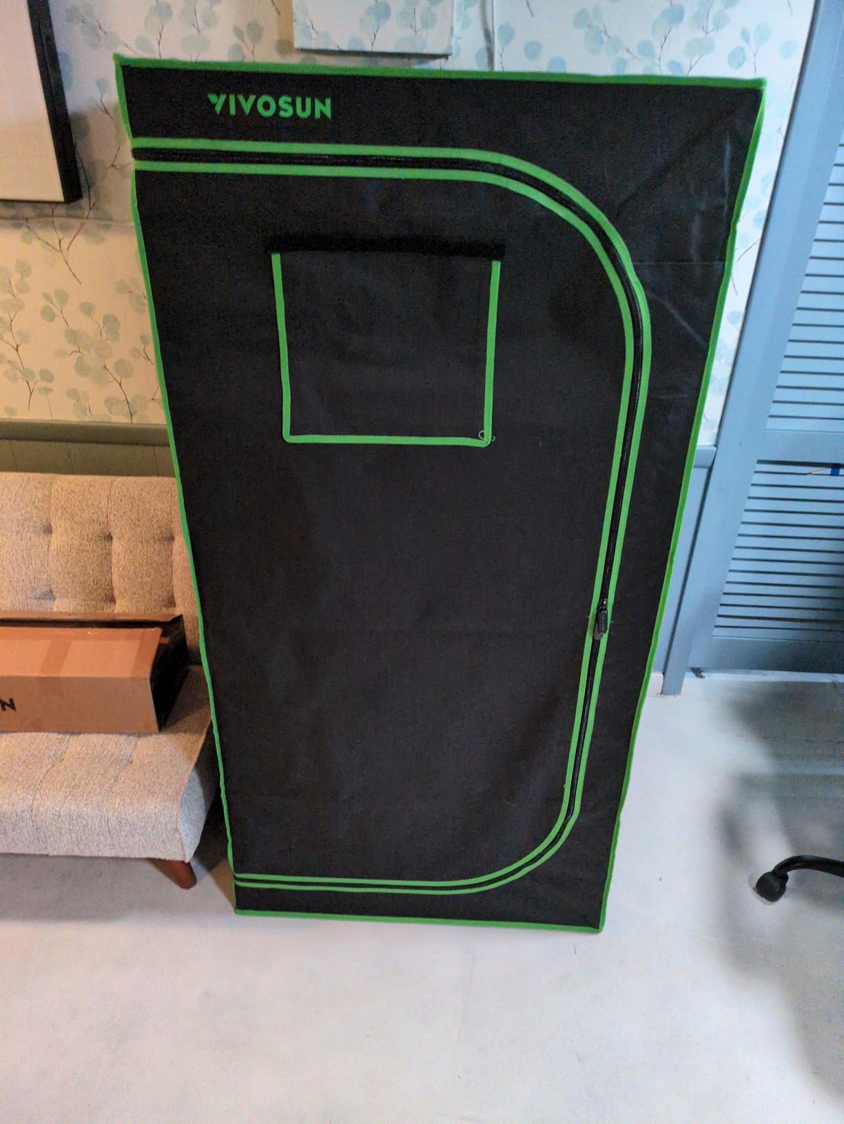 VIVOSUN Grow Tent Kit, 2 x 2ft 1-Plant System, WiFi-Controlled Grow System with Full Spectrum LED Grow Light, Automatic Ventilation, GrowHub Outlet A22 customer photo 2