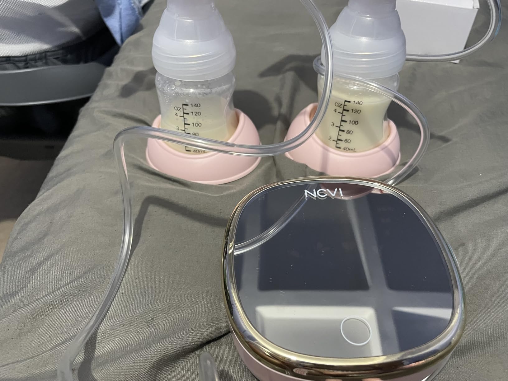 NCVI Electric Breast Pump 8782, Portable Hospital-Grade Double Pump with 4 Modes & 9 Levels, Anti-Backflow, Rechargeable Quiet Breastfeeding Pump for Efficient Comfortable Use at Home, Work or Travel customer photo 2
