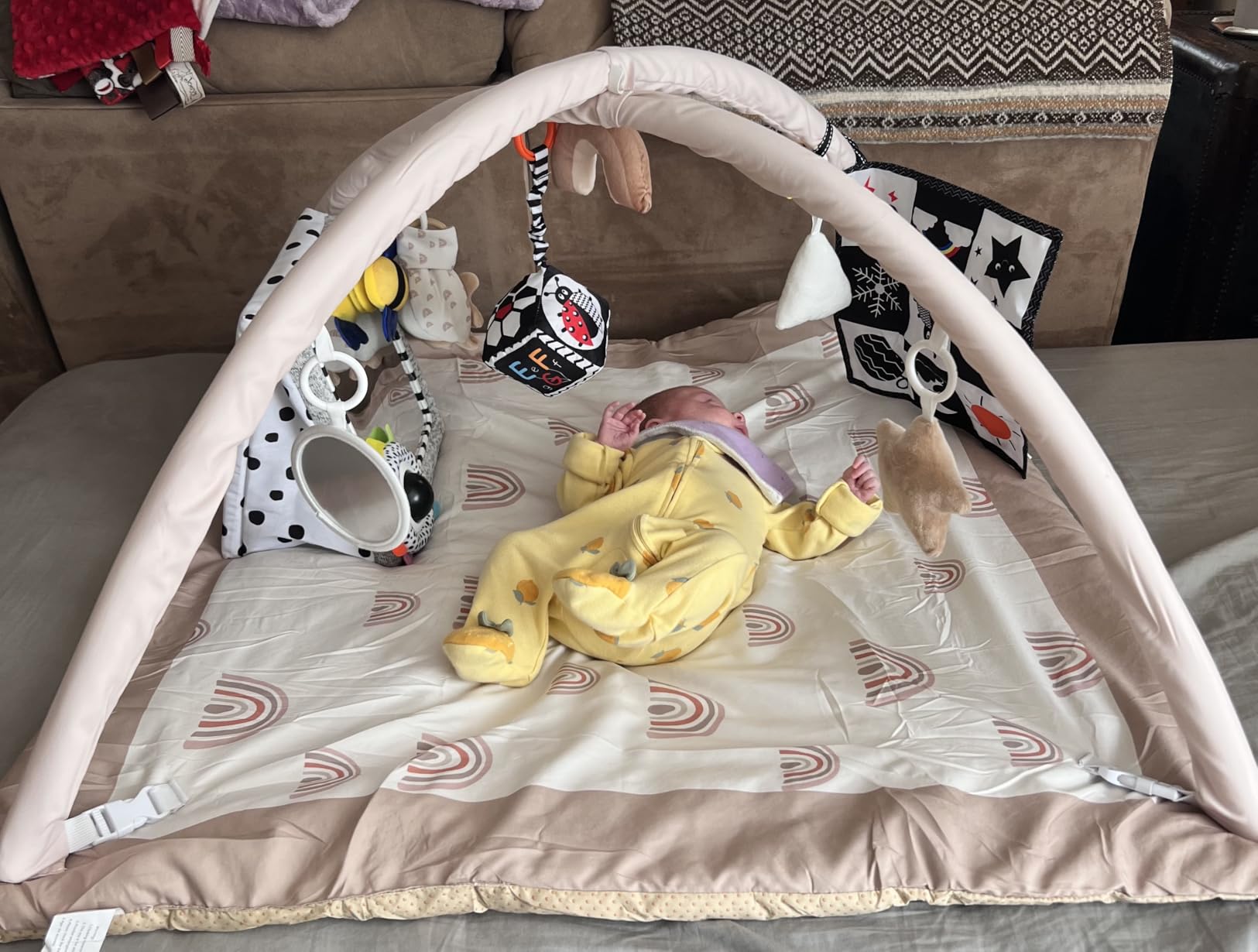 Mallify Washable Tummy Time Mat, Deluxe Baby Play Mat, Baby Play Gym with 6 Featured Toys and 12 Milestone Cards, Baby Gym for Infant & Toddler, Baby Play Mats for Floor, Non Slip Play Mat customer photo 2