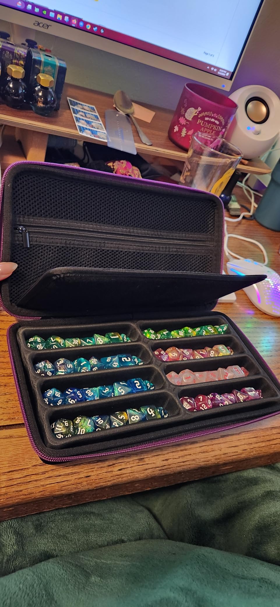 SIQUK Dice Storage Case Dice Organiser Holder Removable Slotted Tray with Handle for Dungeons & Dragons and Other RPG Table Games, Holds Up to 8 Sets of Dice customer photo 1