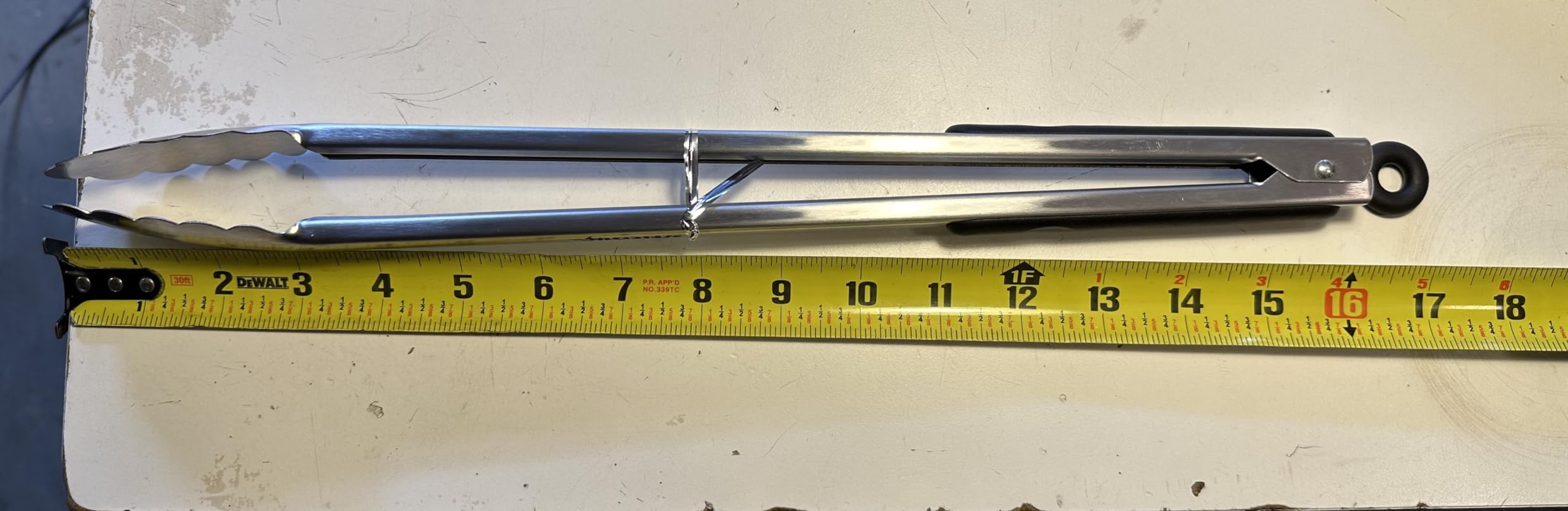 Kona Premium Stainless-Steel Locking Grill Tongs 17 inch, Sturdy, Heavy Duty Tongs - Great for Cooking, Grilling, and Barbecue (BBQ) [Set of 2] customer photo 2