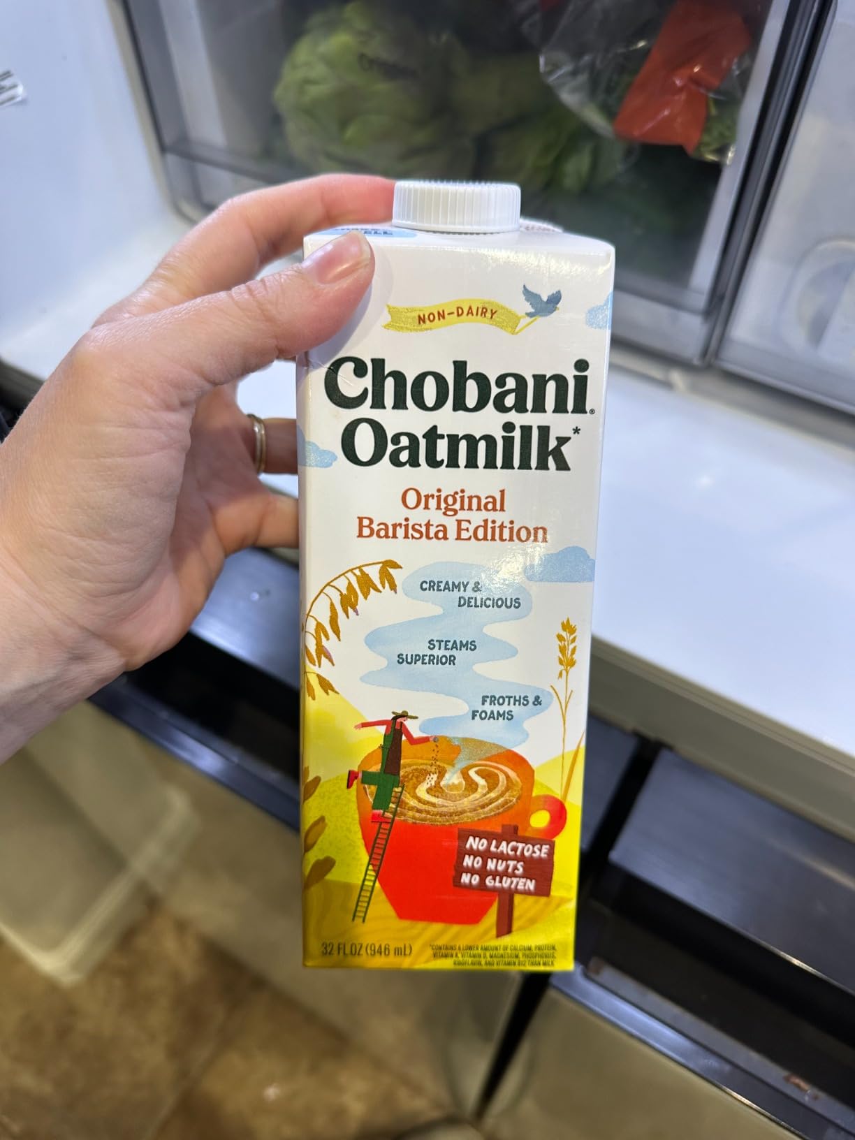 Chobani Oat Milk, Plain Oat Barista Edition, Shelf Stable Non Dairy Milk, Creamer, Vegan Friendly, Gluten-Free, 32 FL OZ (Pack-3) customer photo 1